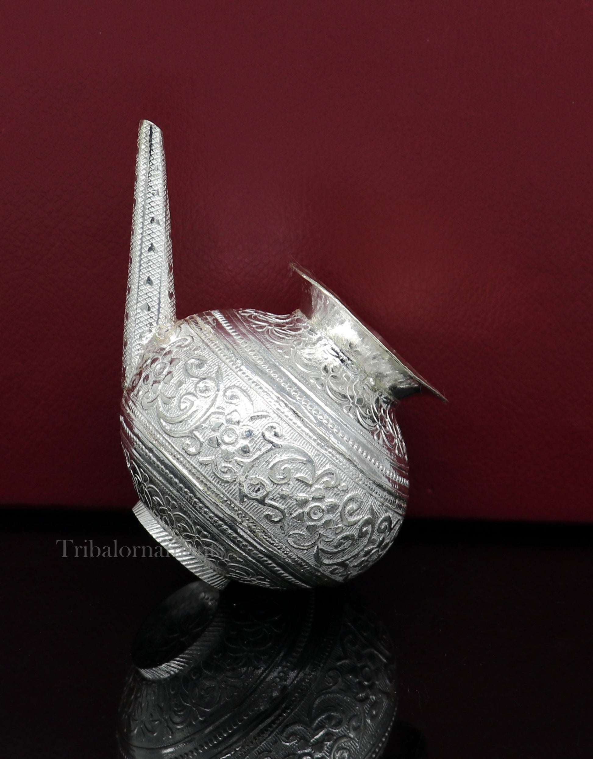 Lord Shiva Abhishek pot, best designer nozzle sold silver kalash puja utensils article from, best diwali puja article for home temple su537 - TRIBAL ORNAMENTS