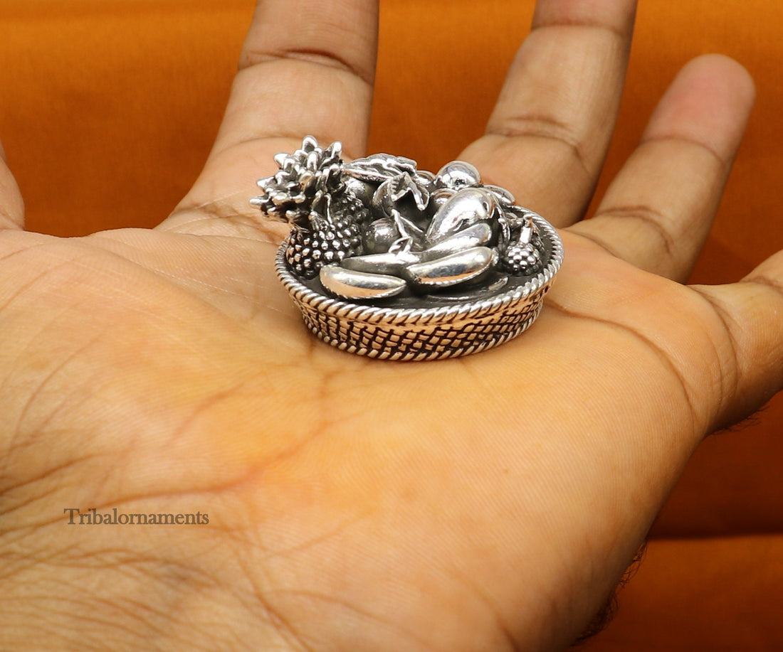 925 sterling silver handmade fabulous small mini fruit basket for puja or worshipping, solid Diwali puja article utensils gifting art  su495 - TRIBAL ORNAMENTS