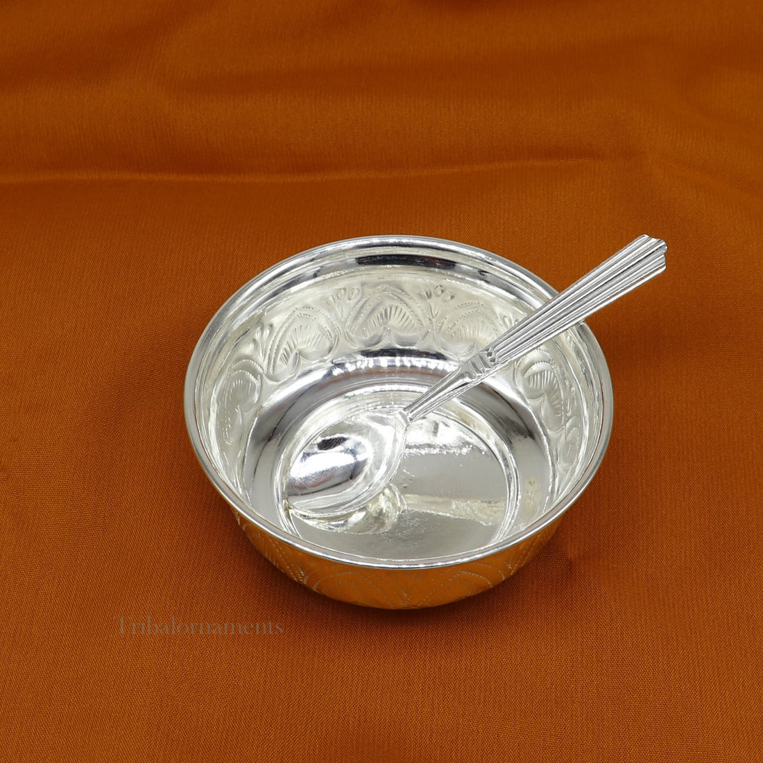 Solid 999 silver handmade vintage kandrai nakshi work bowl, silver puja vessel, silver worshipping/puja utensils prasad bowl baby bowl sv246 - TRIBAL ORNAMENTS