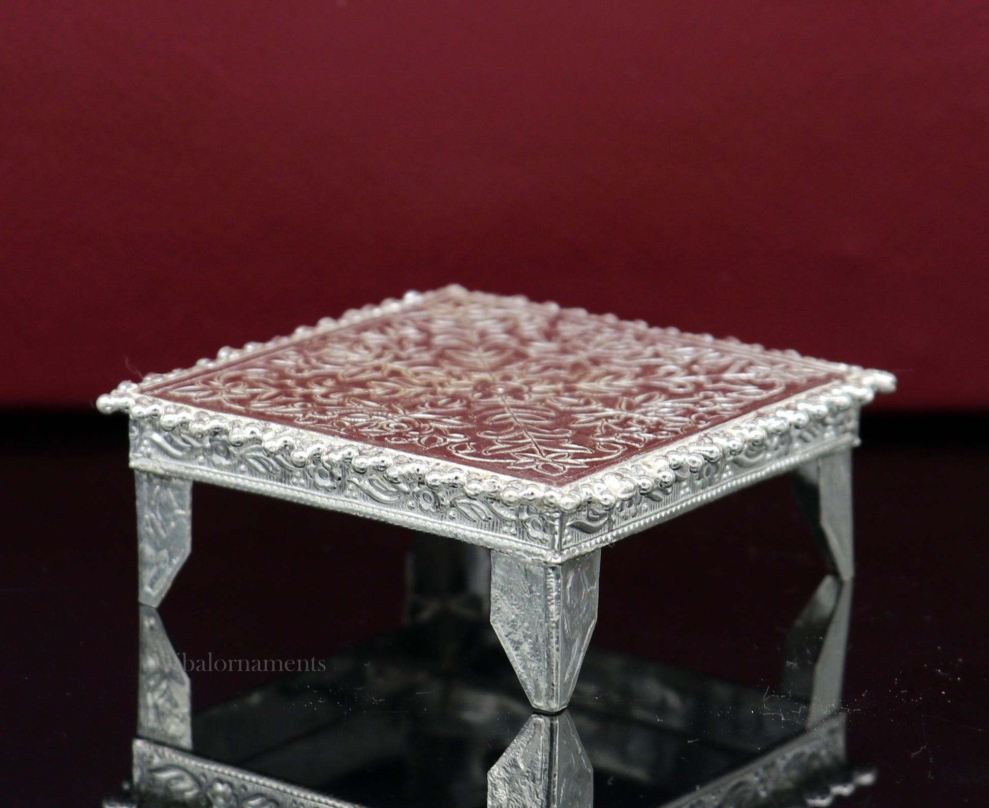 2.5" Vintage design Sterling silver handmade customize small square shape table/bazot/chouki, excellent home puja utensils temple art su553 - TRIBAL ORNAMENTS