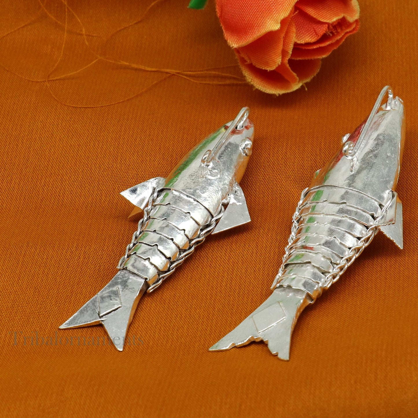 Solid silver handmade silver fish, Lord vishnu avatar Matsya, Silver Puja Fish For Prosperity And Good Luck, best collectible art su561 - TRIBAL ORNAMENTS