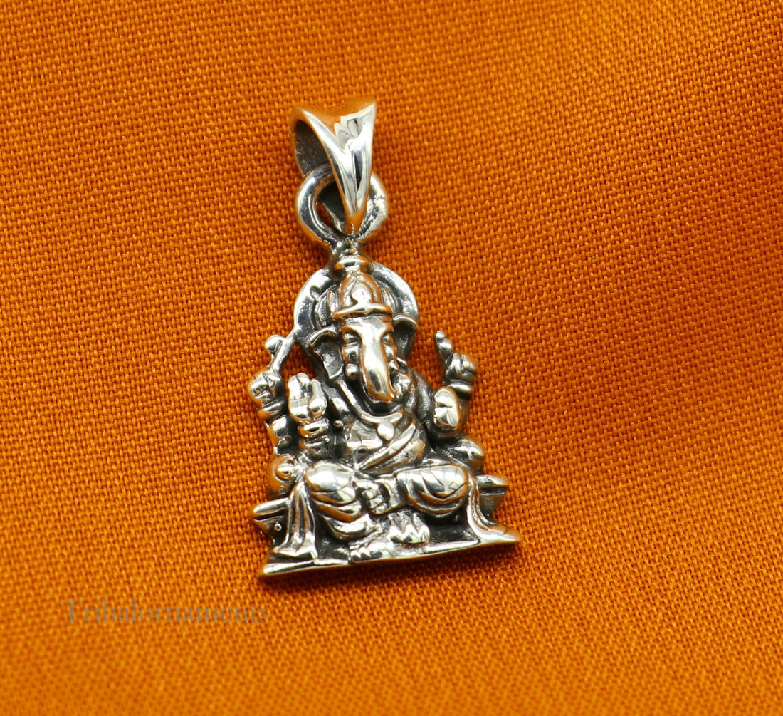 Divine lord Ganesha blessing pendant, excellent vintage designer 925 sterling silver handmade jewelry from india ssp968 - TRIBAL ORNAMENTS