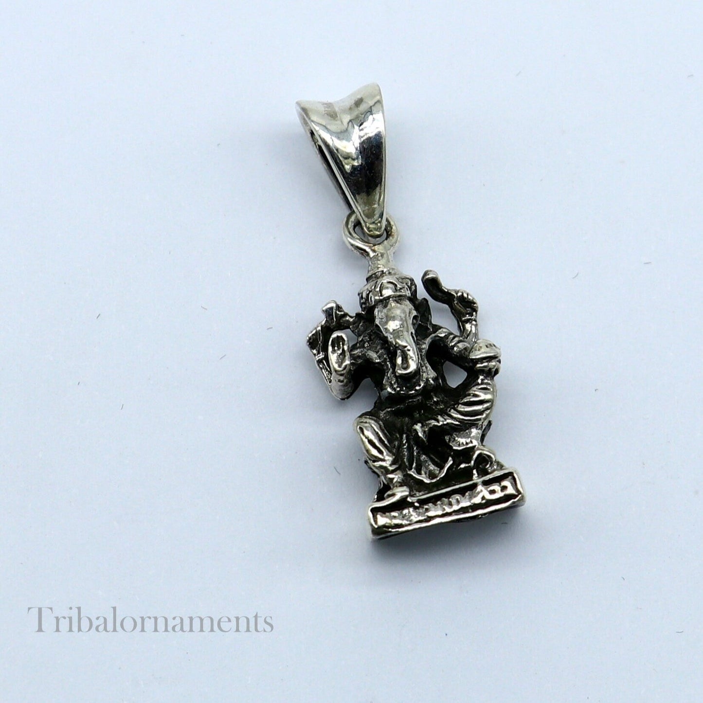 Elegant design Divine lord Ganesha blessing pendant, excellent vintage designer 925 sterling silver handmade jewelry from india ssp933 - TRIBAL ORNAMENTS