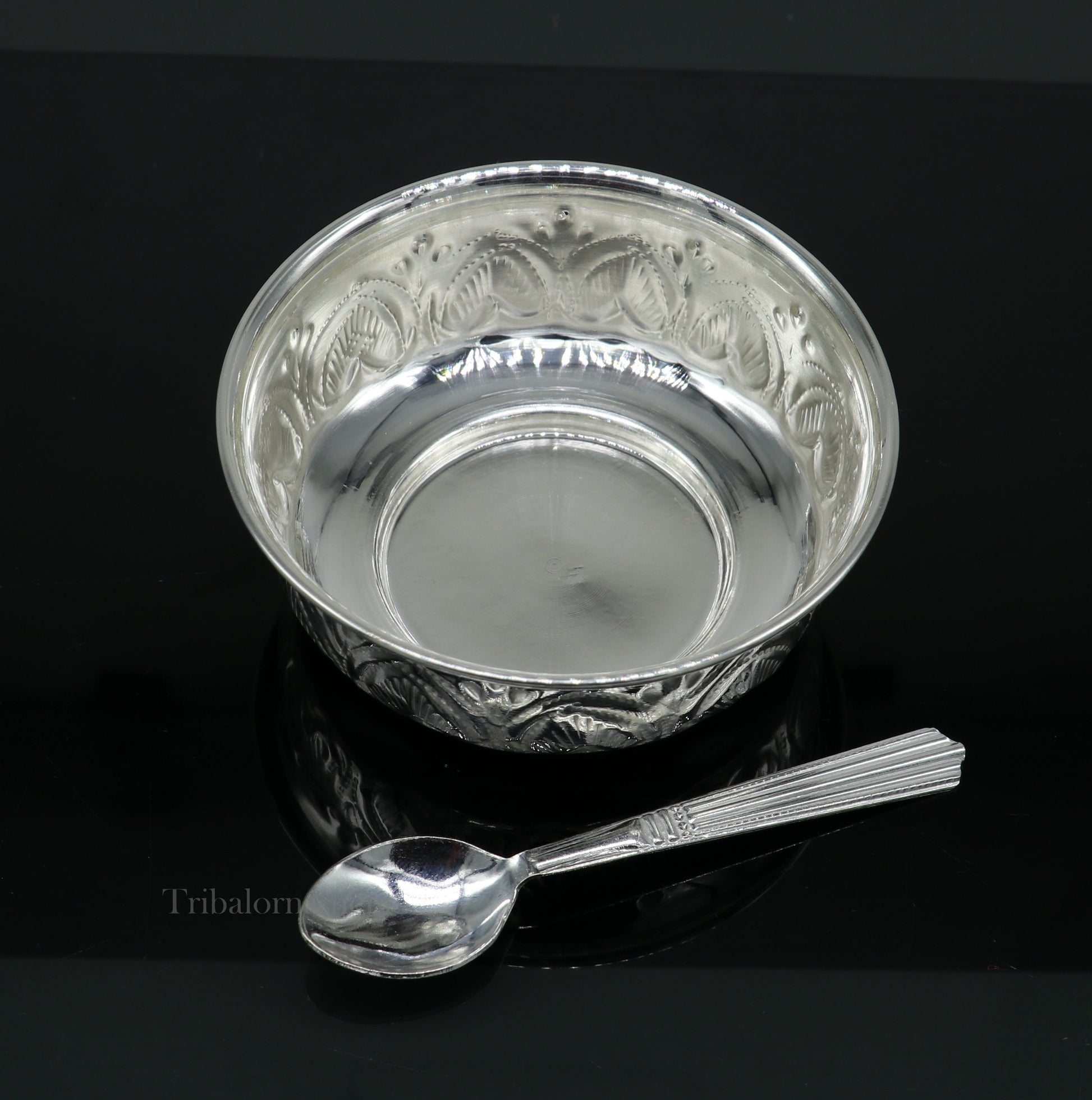999 fine silver handmade kandrai nakshi work bowl, silver puja vessel, silver worshipping/puja utensils prasad bowl baby bowl sv245 - TRIBAL ORNAMENTS