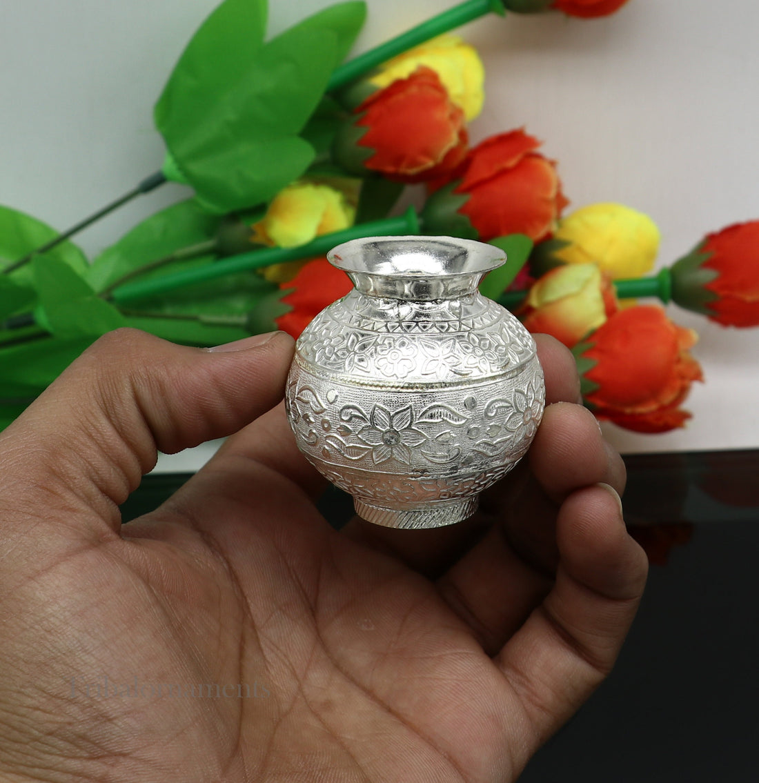 Genuine 925 sterling silver handmade plain design Kalash or pot, unique special silver puja article, water or milk kalash pot india su583 - TRIBAL ORNAMENTS