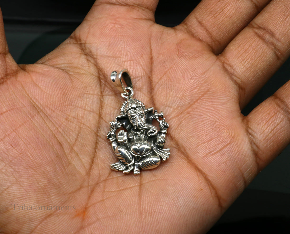 925 sterling silver Idol Ganesha pendant necklace tribal belly dance daily use pendant Rajasthan india ssp970 - TRIBAL ORNAMENTS