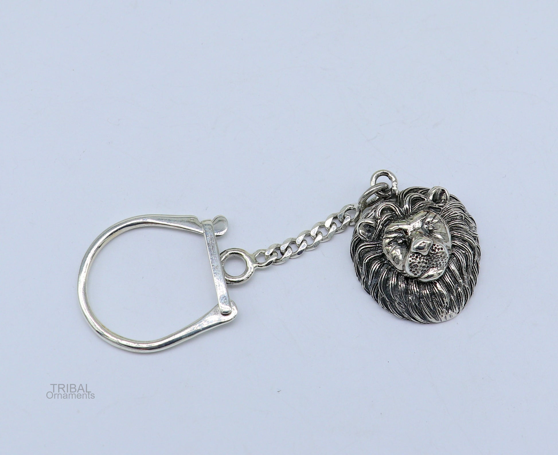 Vintage design handmade 925 sterling silver key chain, silver lion key chain, best gifting charming key chain jewelry KCH01 - TRIBAL ORNAMENTS