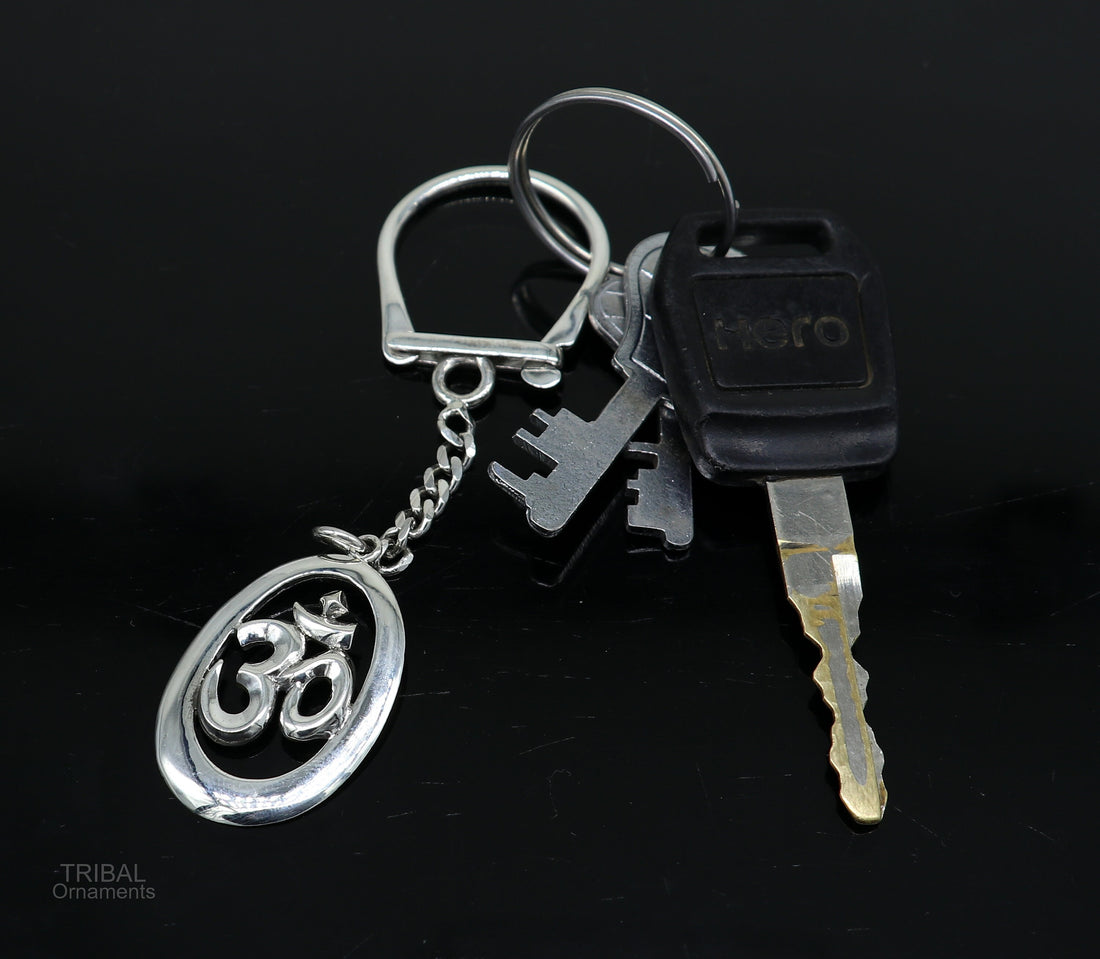 925 Sterling silver handmade unique style OM "aum" mantra solid key chian, stylish royal gifting silver accessories unisex gift kch08 - TRIBAL ORNAMENTS