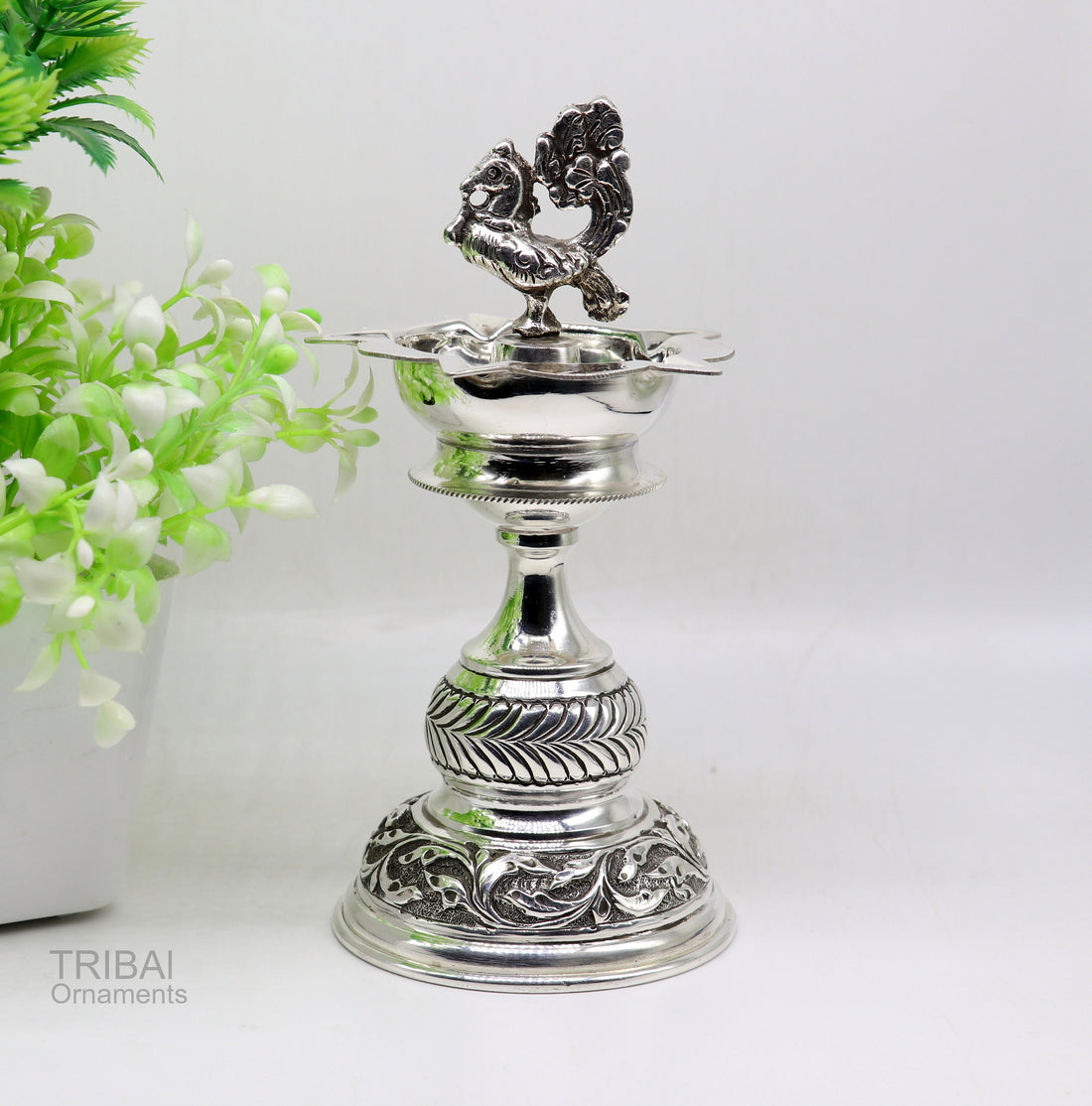 925 sterling silver handcrafted vintage work oil lamp or candle stand, silver Deepak, silver article, puja utensils, silver figurine su587 - TRIBAL ORNAMENTS