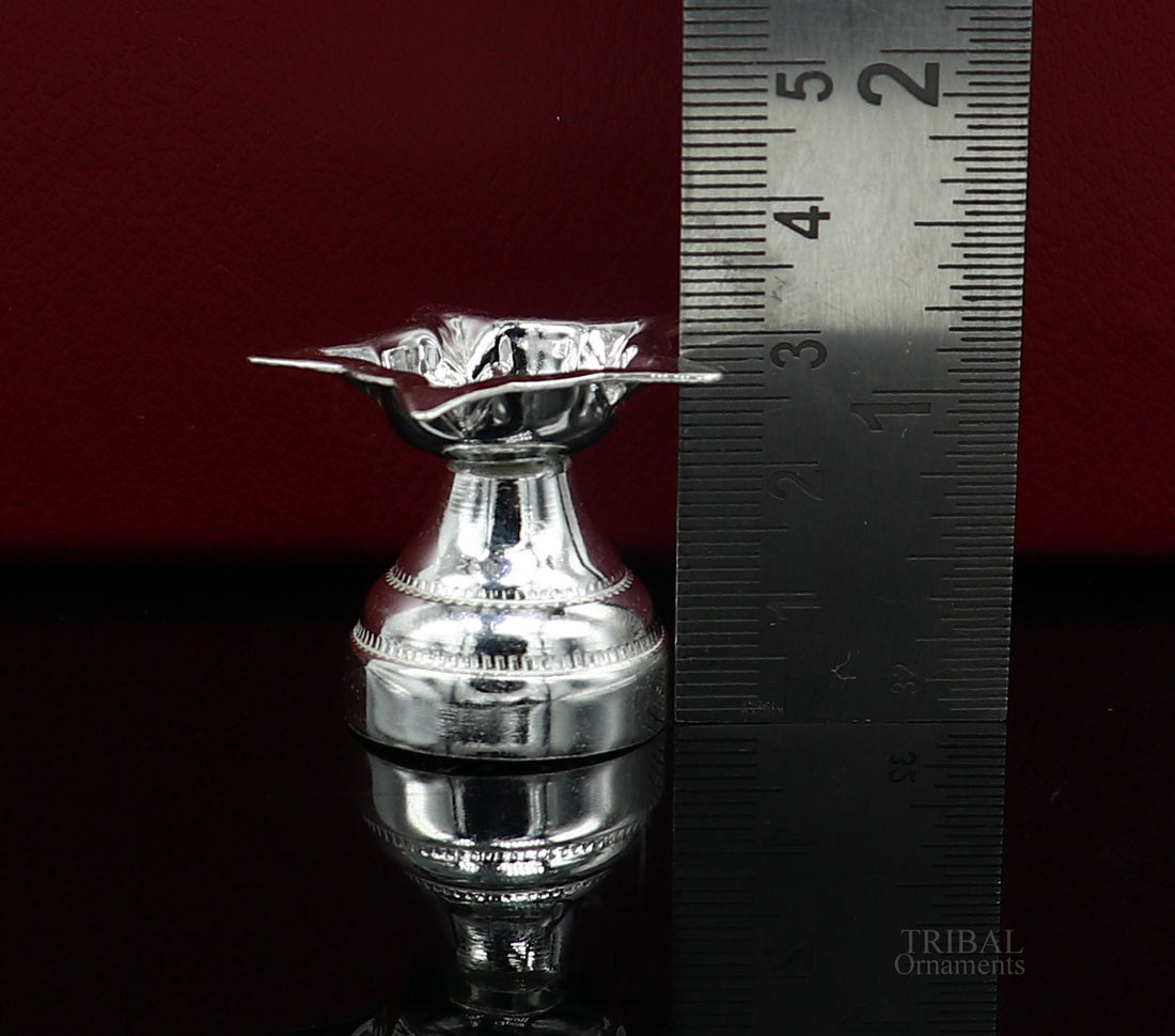 Solid sterling silver handmade elegant oil lamp, silver home temple utensils, silver diya, deepak, silver vessels, silver puja article su615 - TRIBAL ORNAMENTS