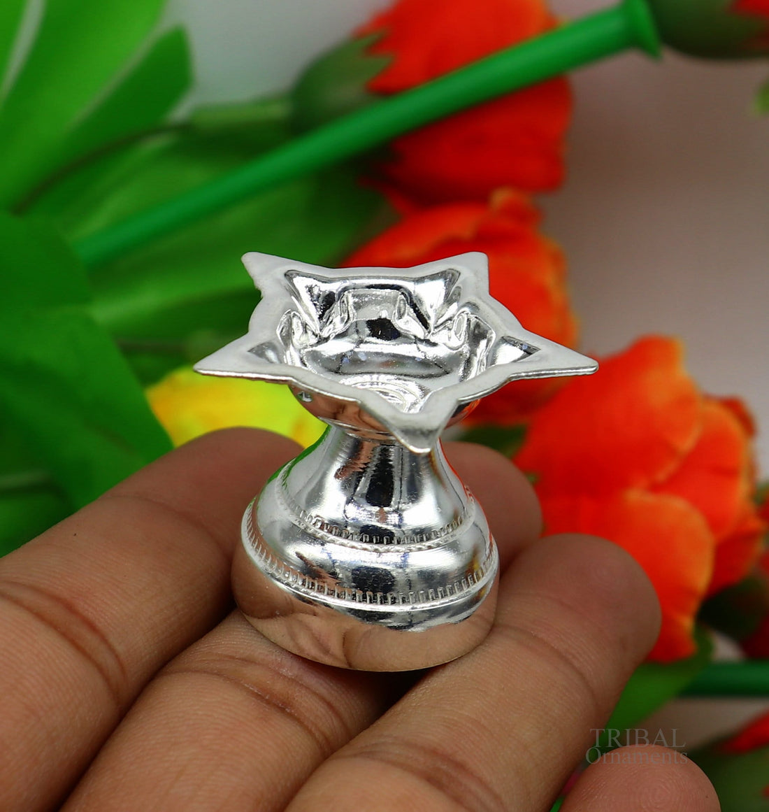 Solid sterling silver handmade elegant oil lamp, silver home temple utensils, silver diya, deepak, silver vessels, silver puja article su615 - TRIBAL ORNAMENTS