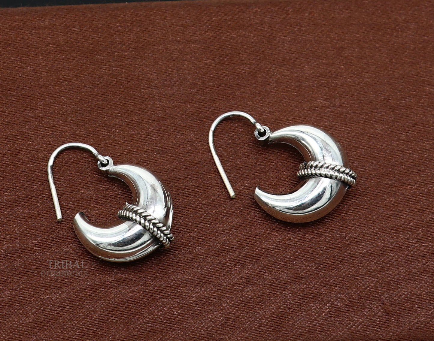 Vintage Design 925 sterling silver fabulous hoops earring, tribal kundal earring from Rajasthan India, best gifting unisex jewelry ear1048 - TRIBAL ORNAMENTS