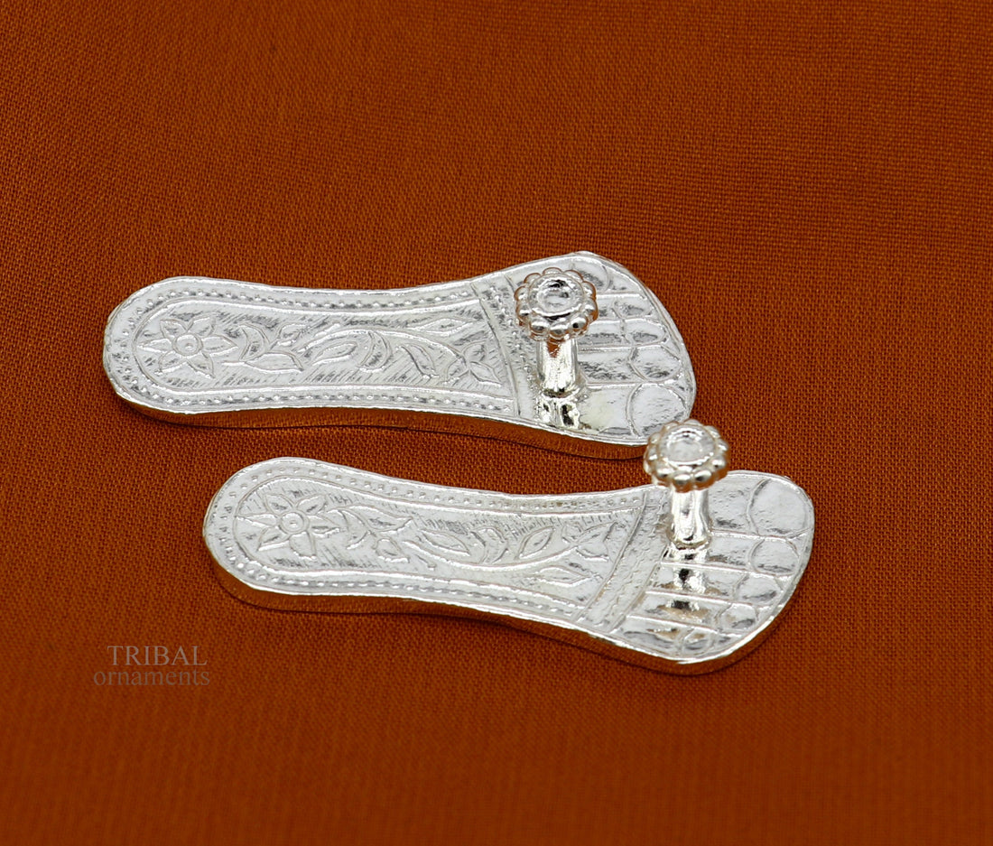 1.8" sterling silver handmade idols Charan paduka,slippers for idol krishna, laddu gopala, little krishna or Vshnu Narayana puja art su643 - TRIBAL ORNAMENTS