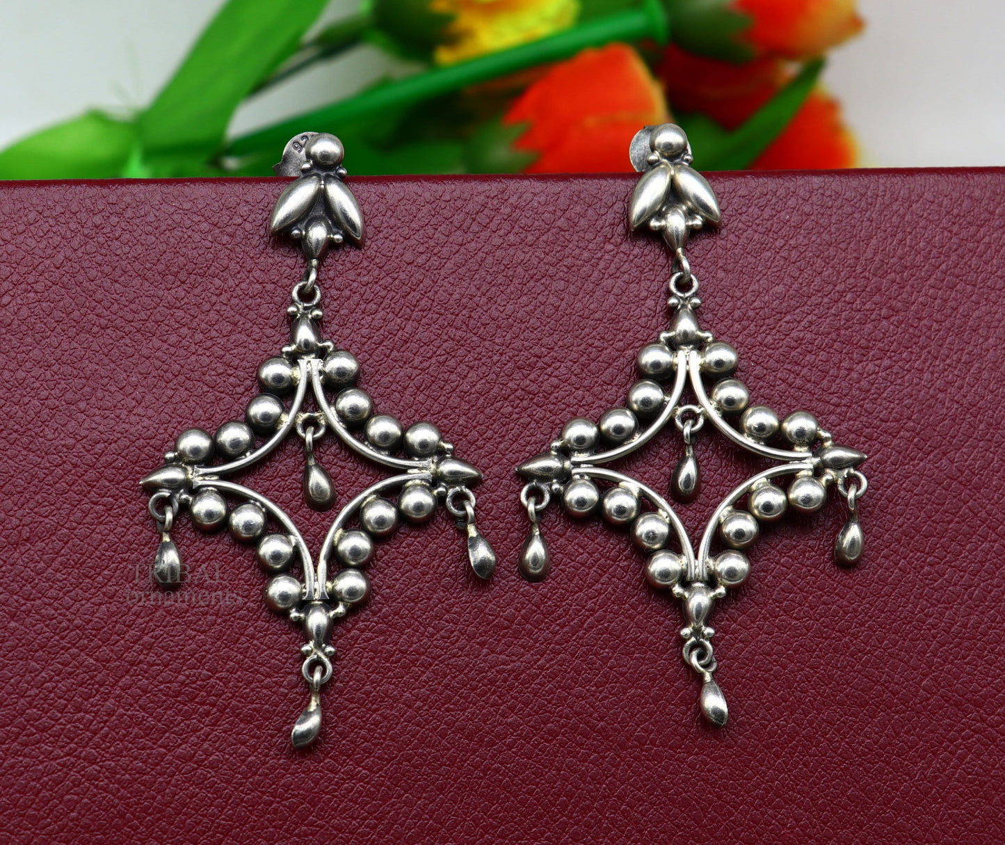 Vintage antique design handmade 92.5 sterling silver gorgeous vintage stylish stud earring fabulous light weight silver earrings ear1090 - TRIBAL ORNAMENTS