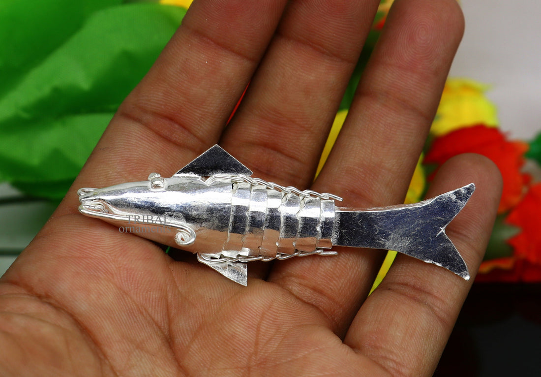 Solid silver handmade silver fish, Lord vishnu avatar Matsya, Silver Puja Fish For Prosperity And Good Luck, best collectible art su676 - TRIBAL ORNAMENTS