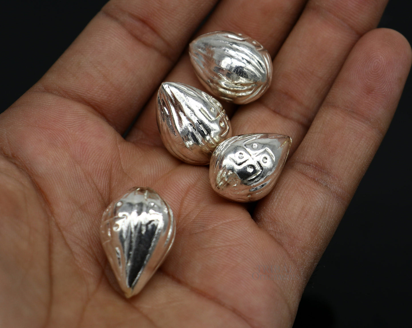 Lot 4 pieces Sterling silver handmade betal palm tree seed , silver Supari, puja article, silver betel worshipping art utensils  su685 - TRIBAL ORNAMENTS