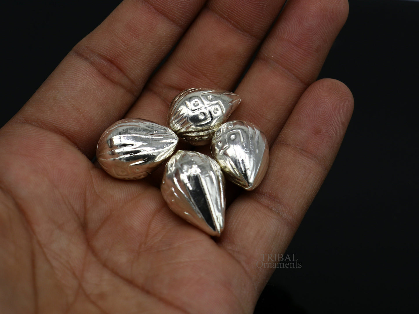 Lot 4 pieces Sterling silver handmade betal palm tree seed , silver Supari, puja article, silver betel worshipping art utensils  su685 - TRIBAL ORNAMENTS