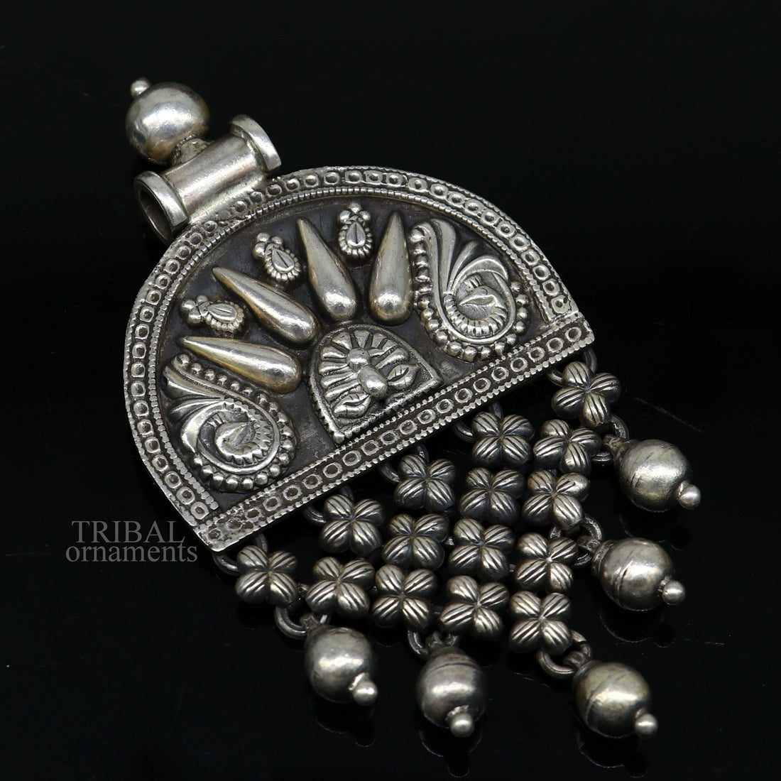 925 sterling silver handcrafted indian tribal ethnic pendant antique design wedding charm pendant necklace jewelry india ssp1513 - TRIBAL ORNAMENTS