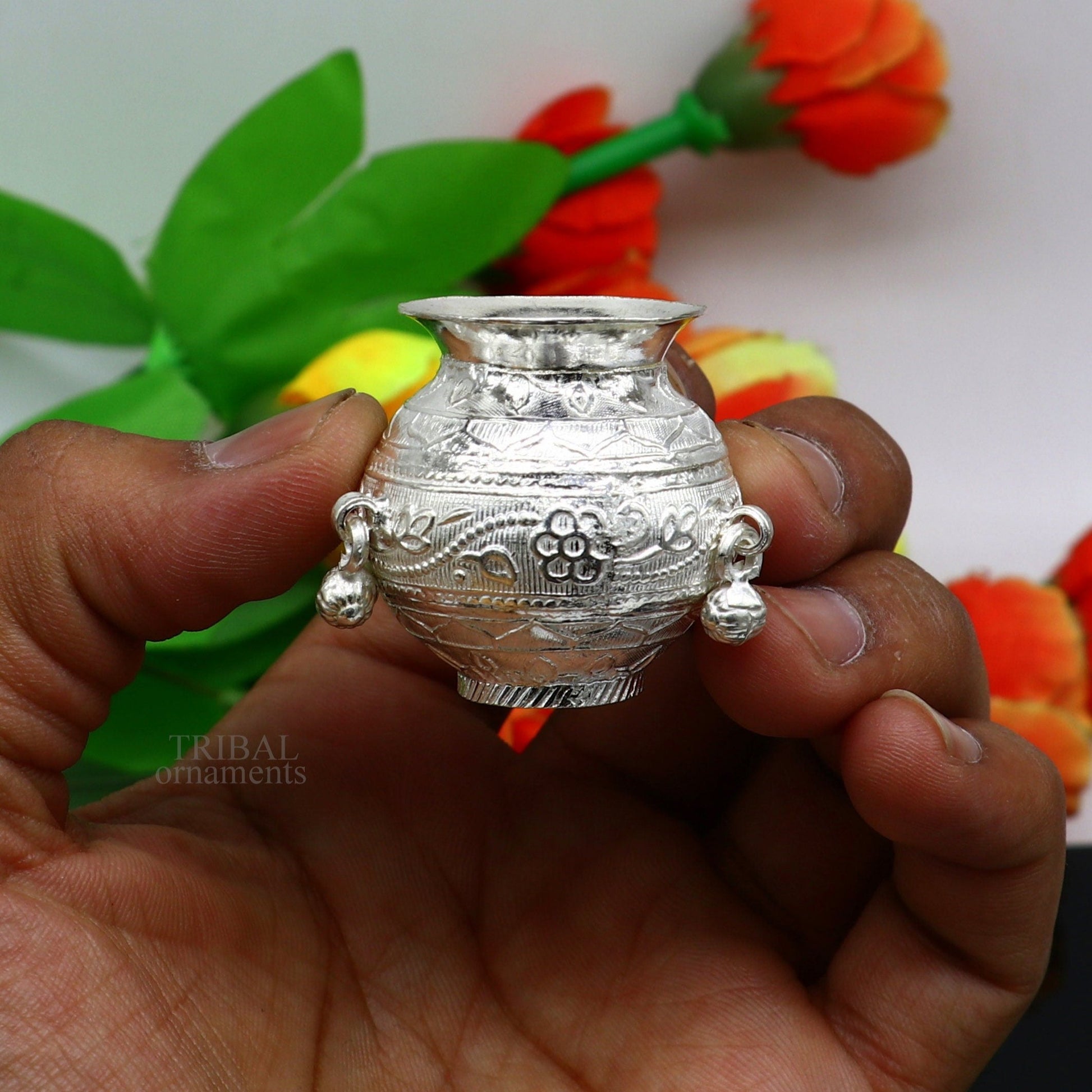 Exclusive 925 sterling silver handmade plain small Kalash or pot, unique special silver puja article, water or milk kalash pot india su705 - TRIBAL ORNAMENTS