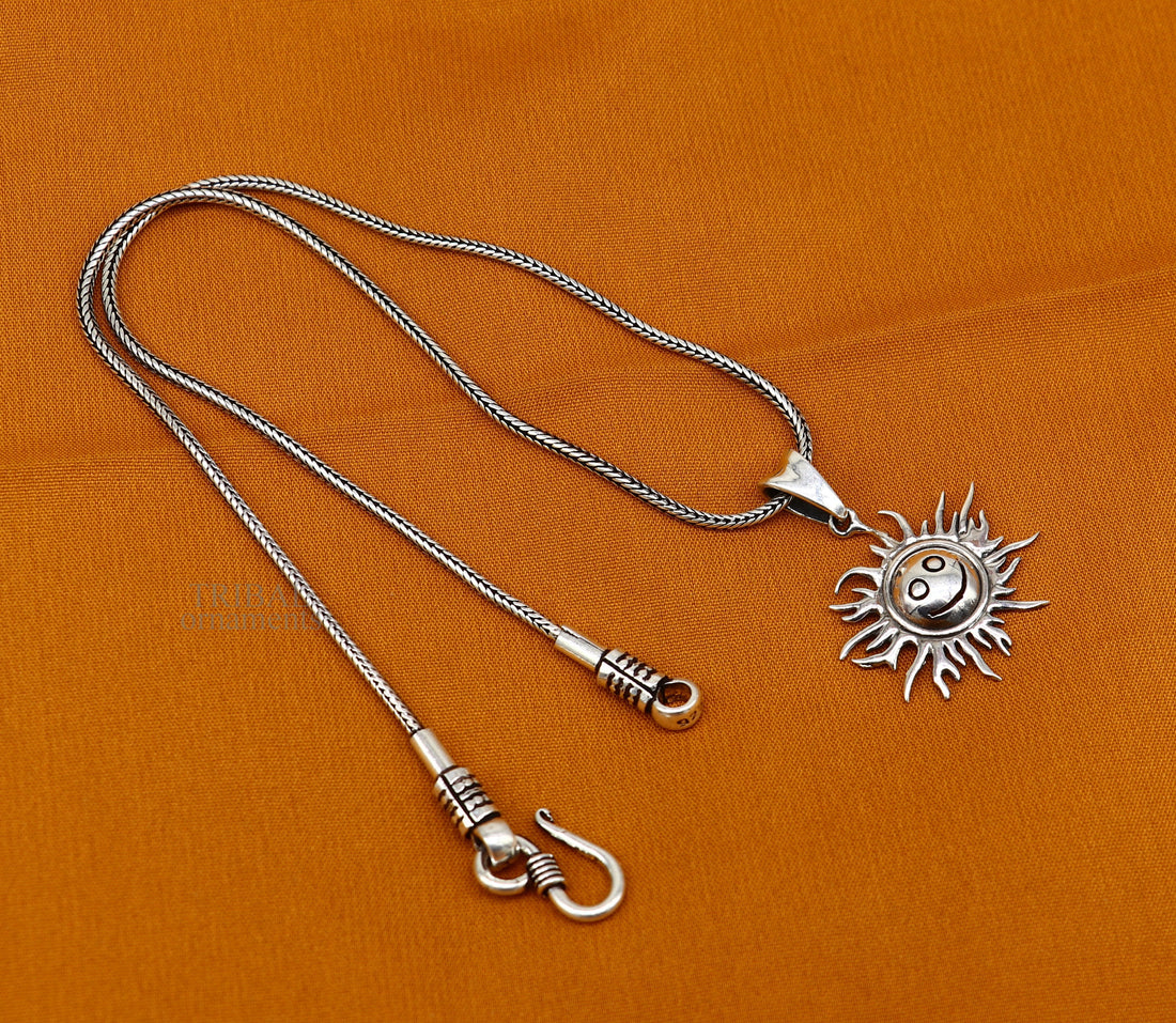 Handmade Sun pendant 925 sterling silver vintage design amazing sun face pendant, excellent ethnic divine jewelry ssp1623 - TRIBAL ORNAMENTS