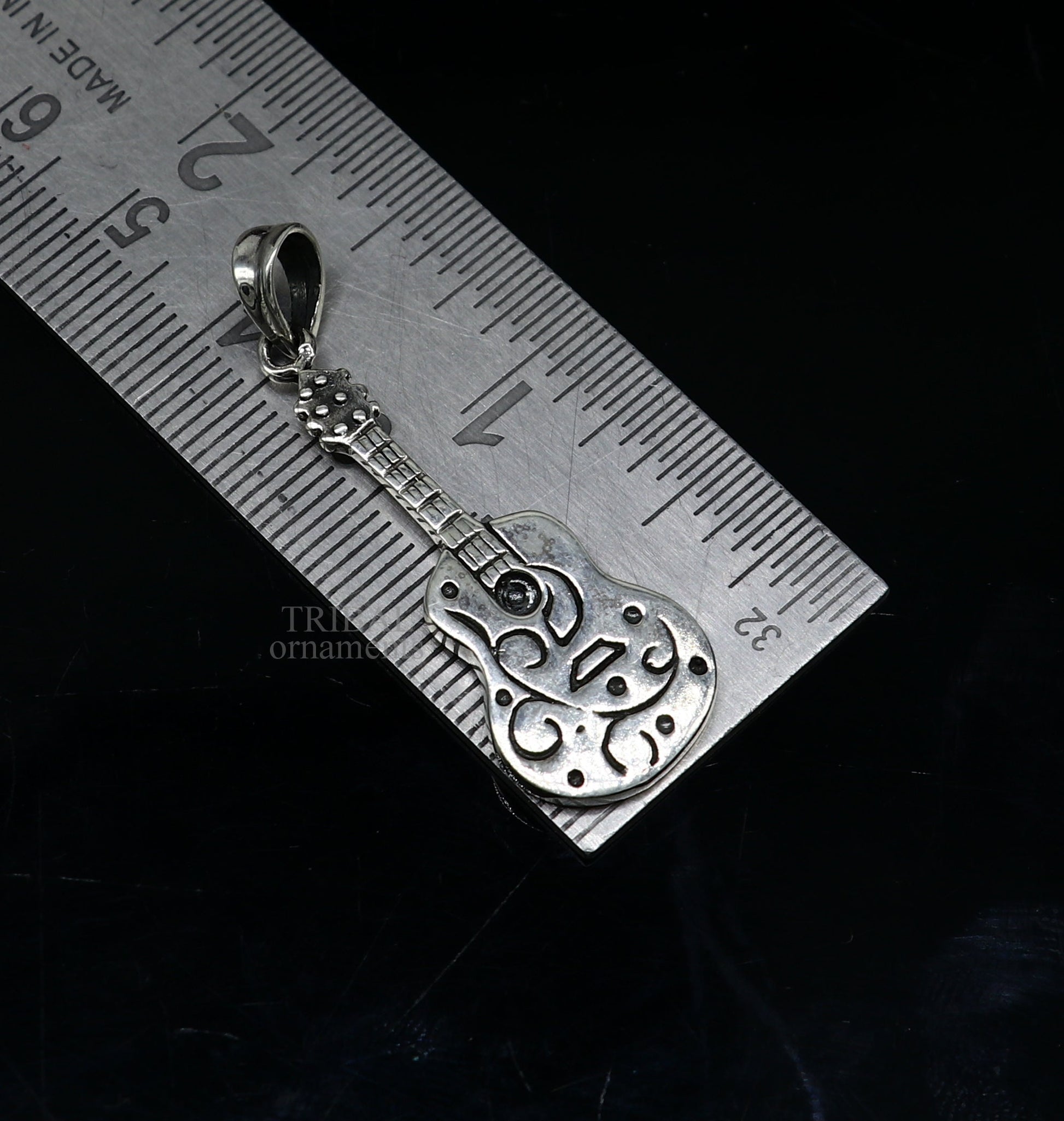 925 sterling silver handmade amazing small guitar design pendant, amazing stylish unisex pendant unisex jewelry tribal jewelry ssp1453 - TRIBAL ORNAMENTS