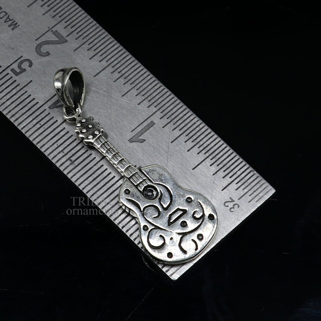 925 sterling silver handmade amazing small guitar design pendant, amazing stylish unisex pendant unisex jewelry tribal jewelry ssp1453 - TRIBAL ORNAMENTS