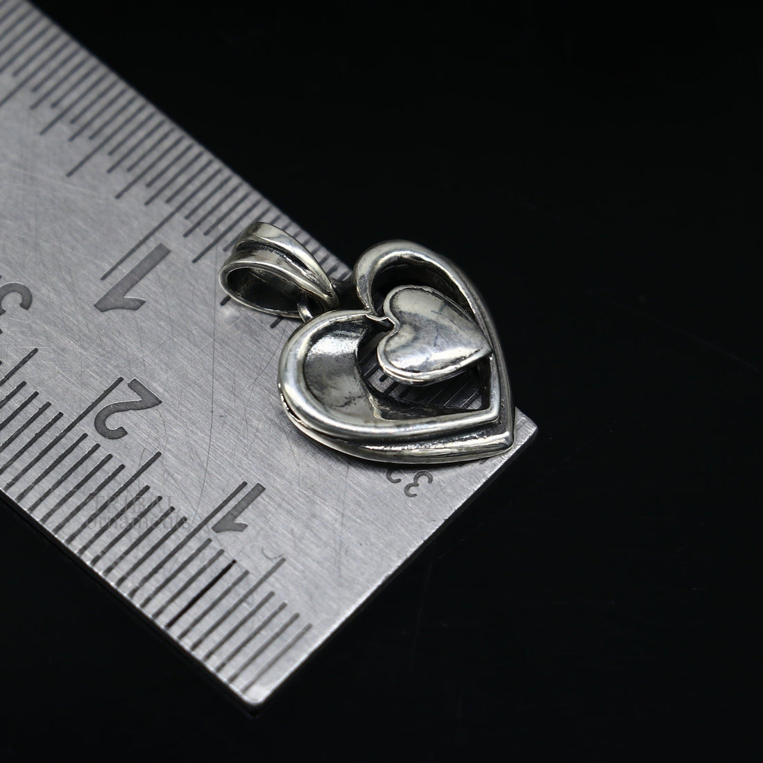 Exclusive design solid 925 sterling silver heart pendant, excellent unique design stylish unisex personalized gift pendant jewelry ssp1433 - TRIBAL ORNAMENTS