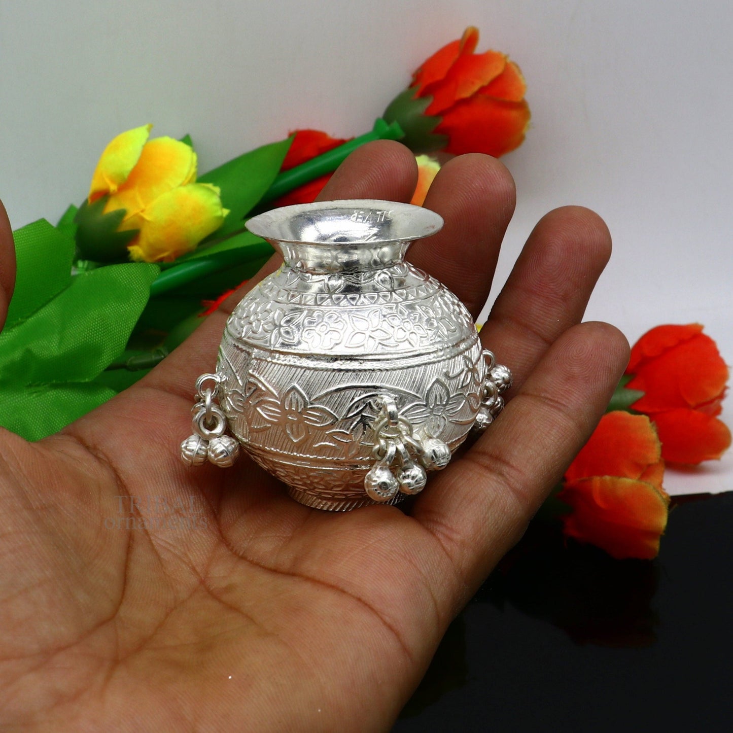 925 sterling silver handmade plain small Kalash or pot, unique special silver puja article, water or milk kalash pot india su703 - TRIBAL ORNAMENTS