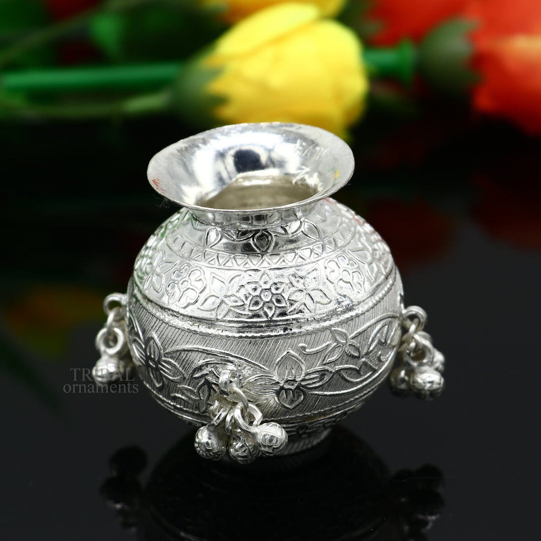 925 sterling silver handmade plain small Kalash or pot, unique special silver puja article, water or milk kalash pot india su703 - TRIBAL ORNAMENTS