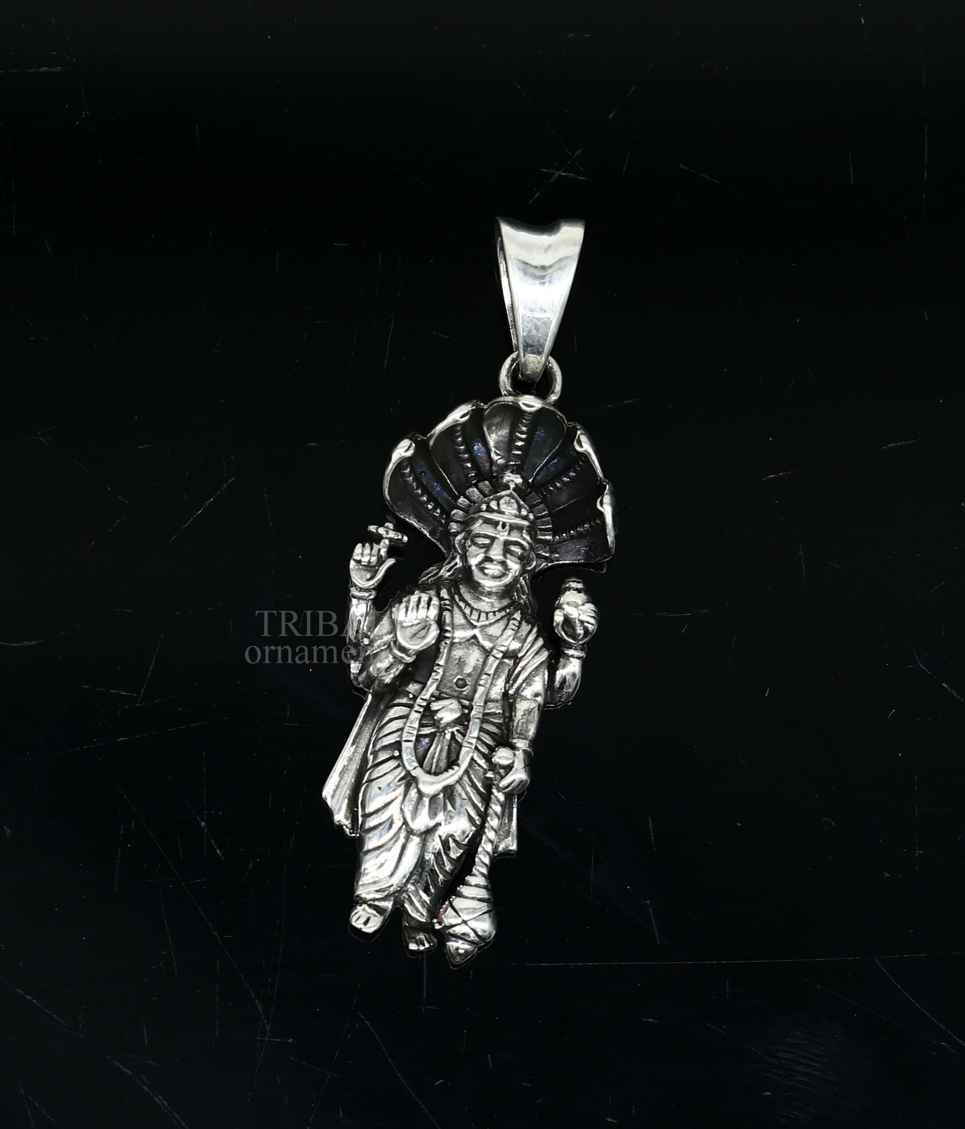 925 sterling silver handmade Hindu idol God Vishnu pendant, amazing divine lord Narayanan pendant unisex gifting jewelry ssp1462 - TRIBAL ORNAMENTS