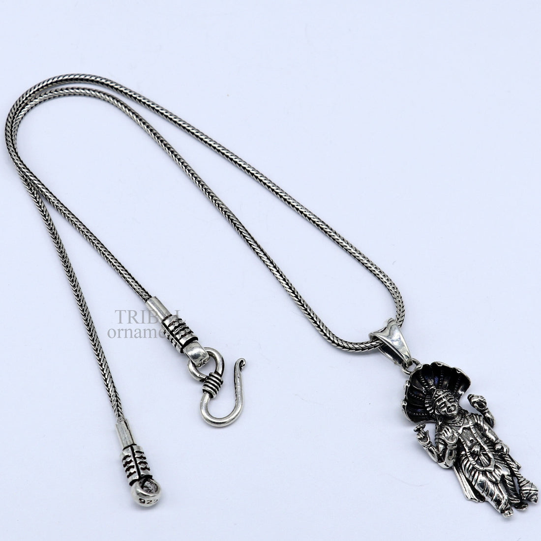 925 sterling silver handmade Hindu idol God Vishnu pendant, amazing divine lord Narayanan pendant unisex gifting jewelry ssp1462 - TRIBAL ORNAMENTS