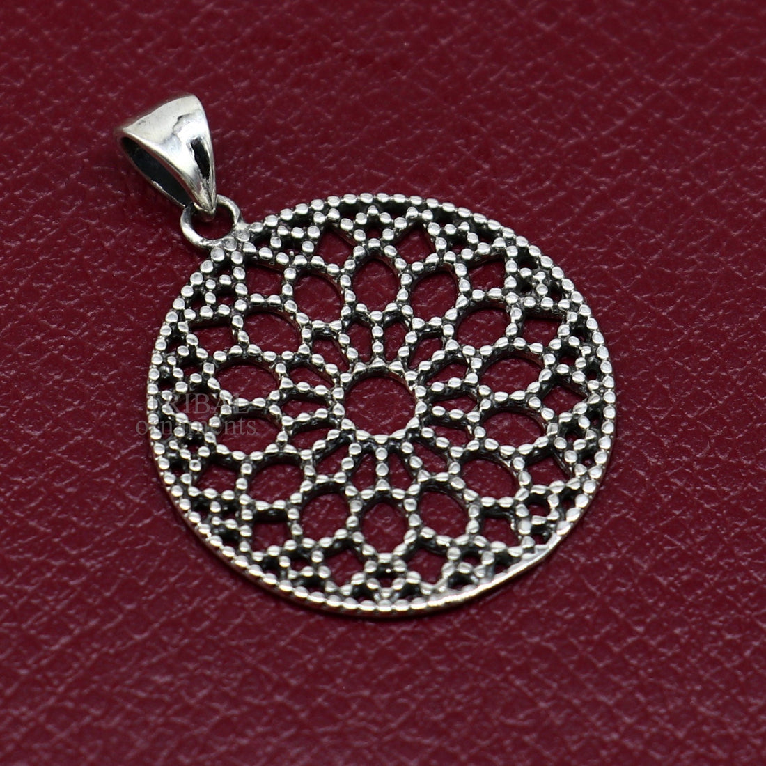 925 sterling silver handmade stylish round floral design small pendant best gifting jewelry from india ssp1600 - TRIBAL ORNAMENTS