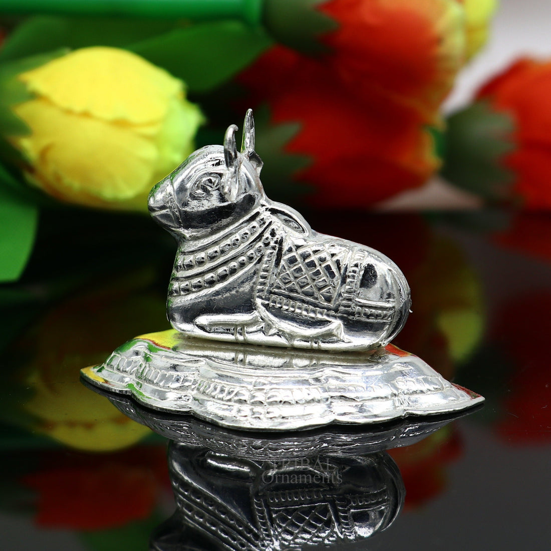 Lord Shiva Vahan Nandi Maharaj sterling silver handmade small article for puja, best gift for lord Shiva, divine statue su713 - TRIBAL ORNAMENTS