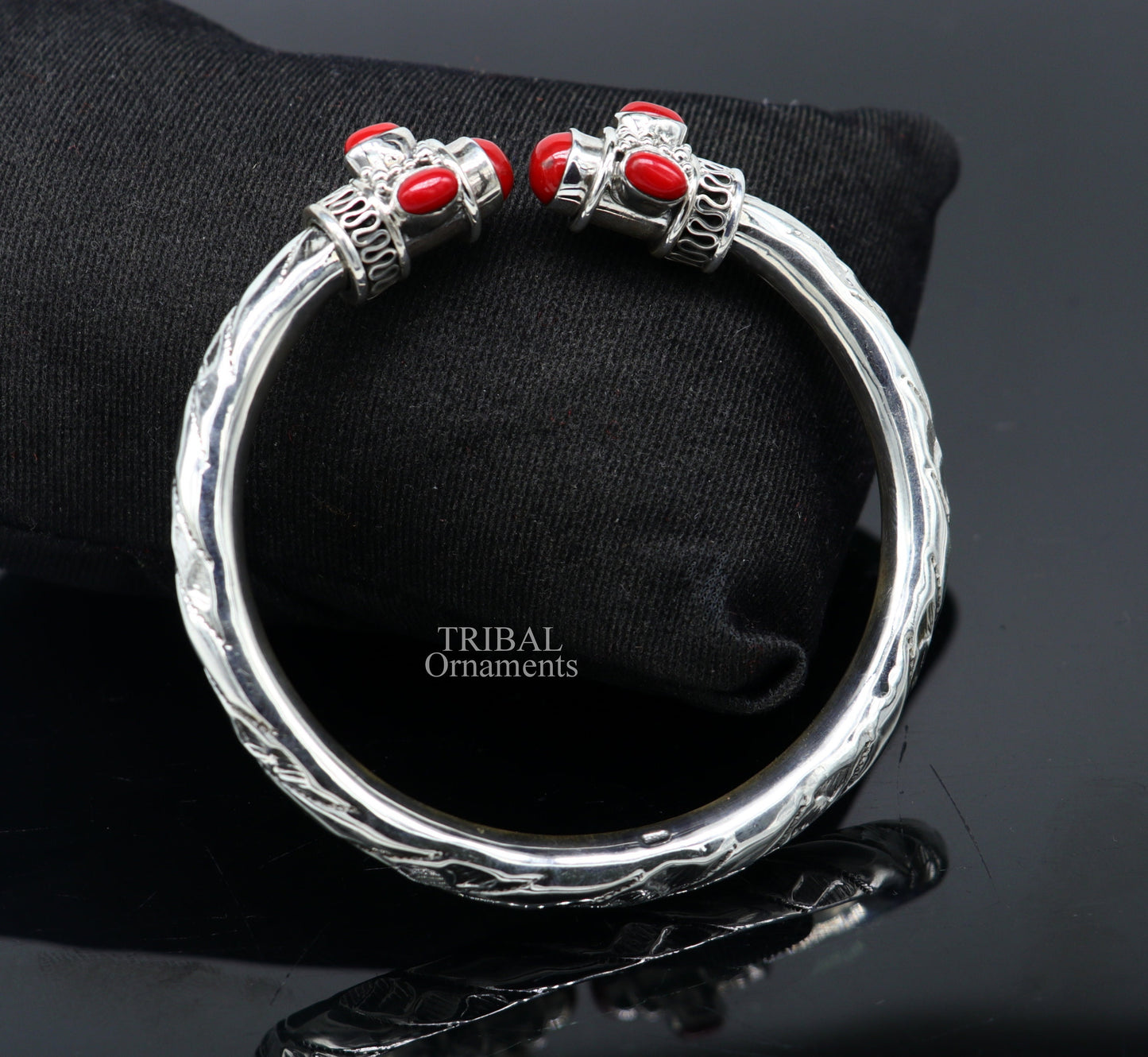 Designer 925 sterling silver handmade gorgeous red stone antique design bangle bracelet kada, fabulous wrist jewelry tribal jewelry nsk103 - TRIBAL ORNAMENTS