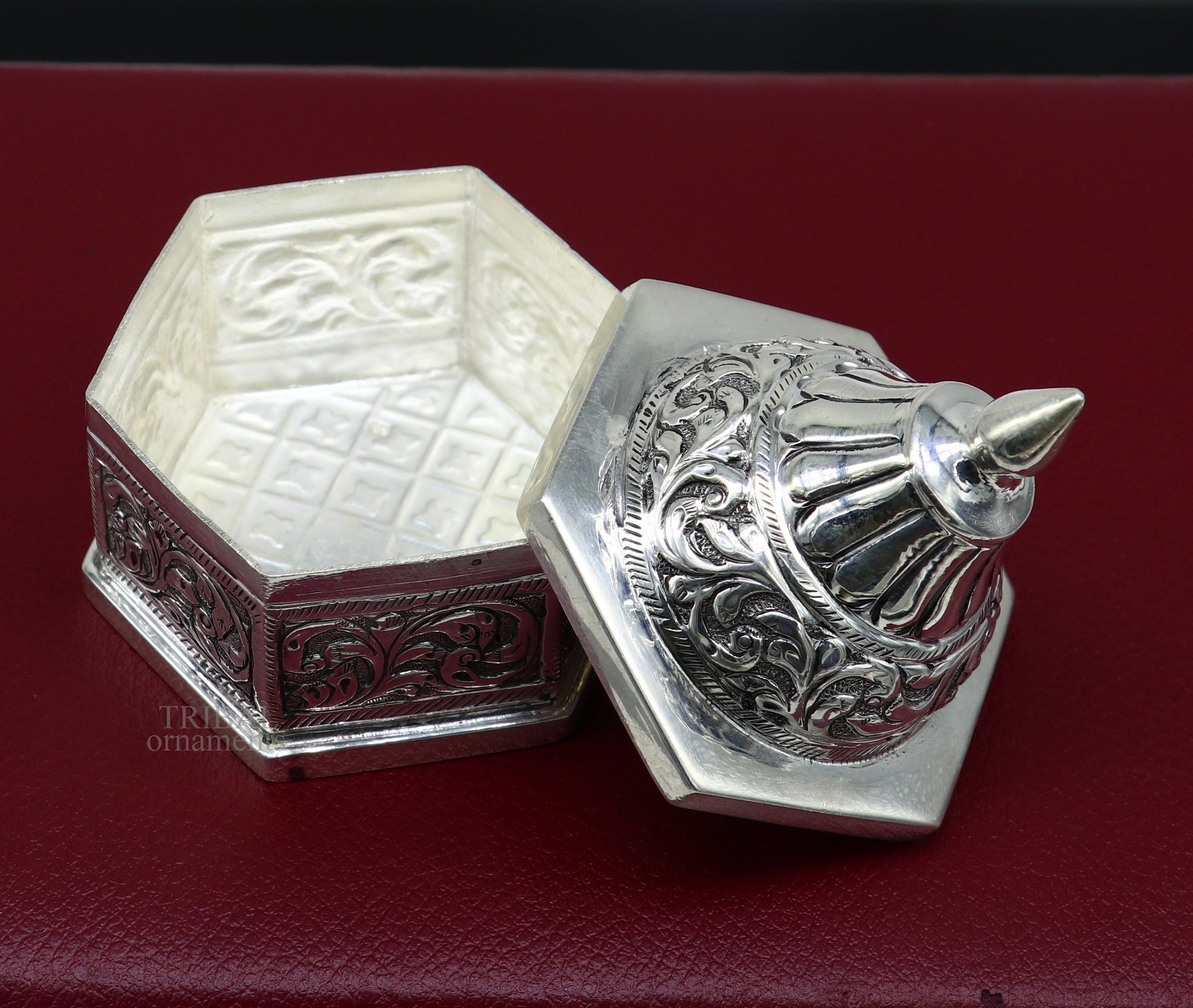 Vintage design 925 sterling silver handmade trinket box, eye kajal box, container box, kumkum box, sindur box, best brides gift stb473 - TRIBAL ORNAMENTS