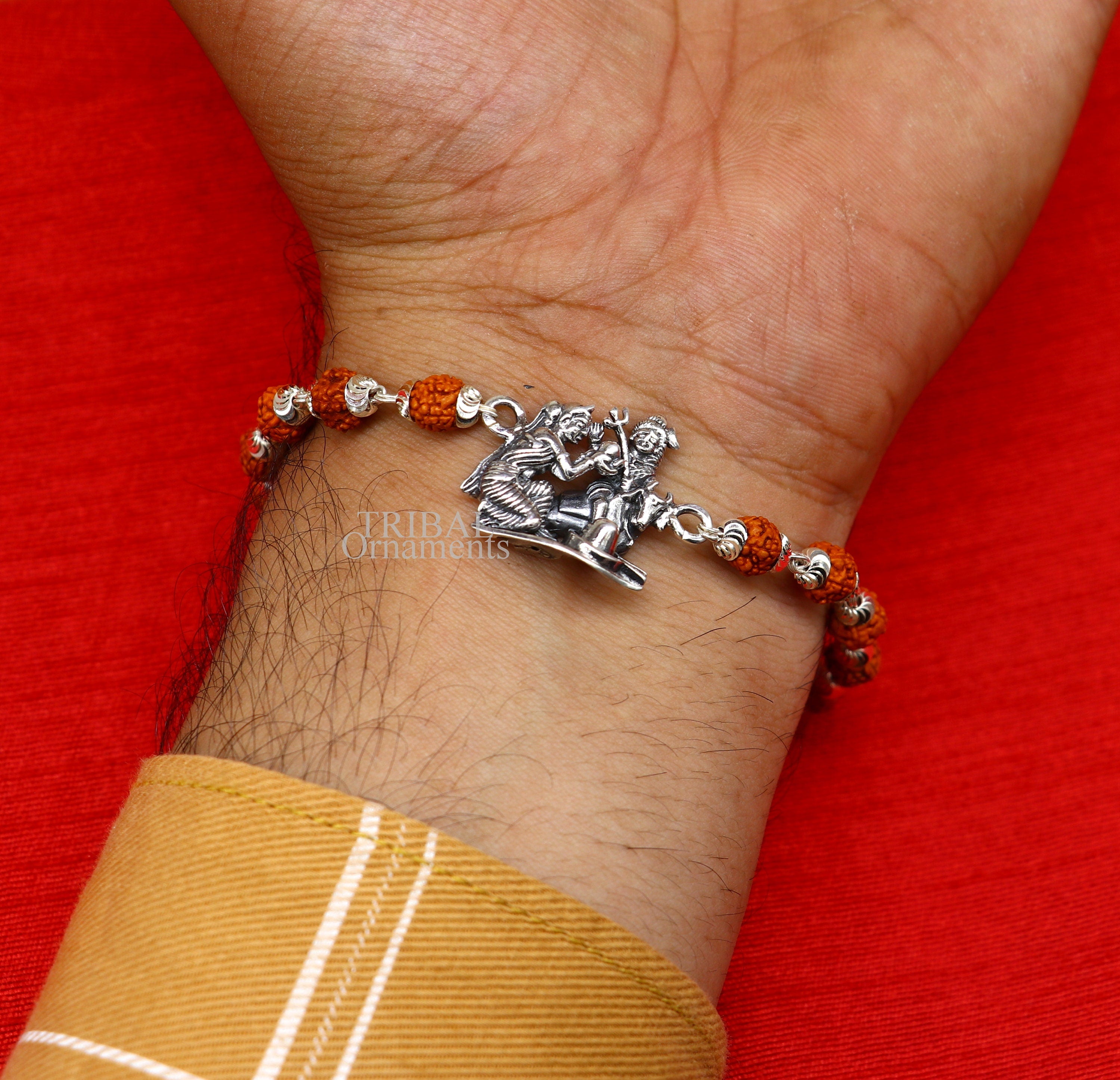 Silver Rakhi - Buy Pure Silver Rakhis Bracelet for Brother | Rakhi Bazaar