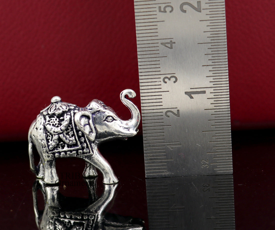 Solid 925 Sterling silver Kandrai work Nakshi design customized Elephant statue, puja article figurine, home décor Diwali puja gift art500 - TRIBAL ORNAMENTS