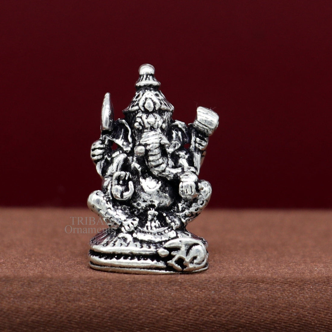 925 Sterling silver solid small lord Ganesha divine statue art, best puja figurine for home temple for wealth and prosperity art516 - TRIBAL ORNAMENTS