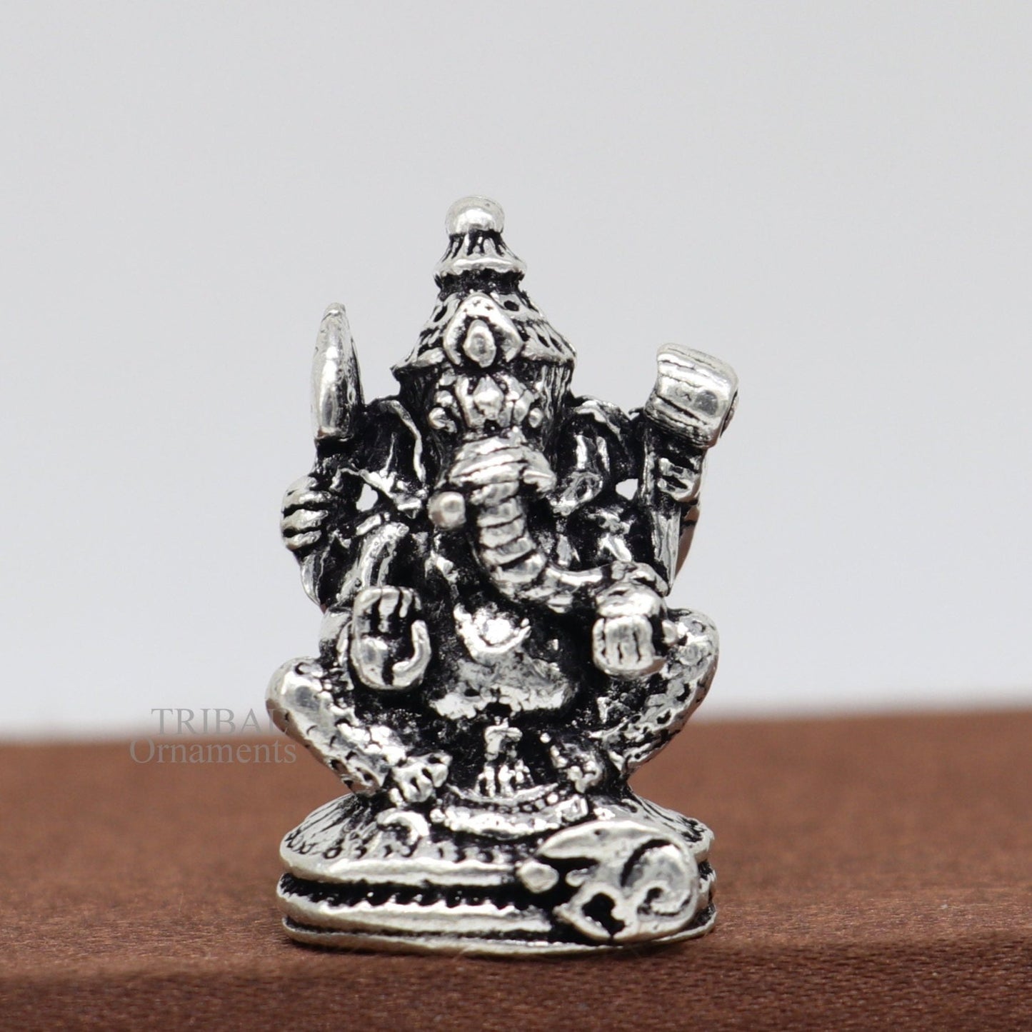 925 Sterling silver solid small lord Ganesha divine statue art, best puja figurine for home temple for wealth and prosperity art516 - TRIBAL ORNAMENTS