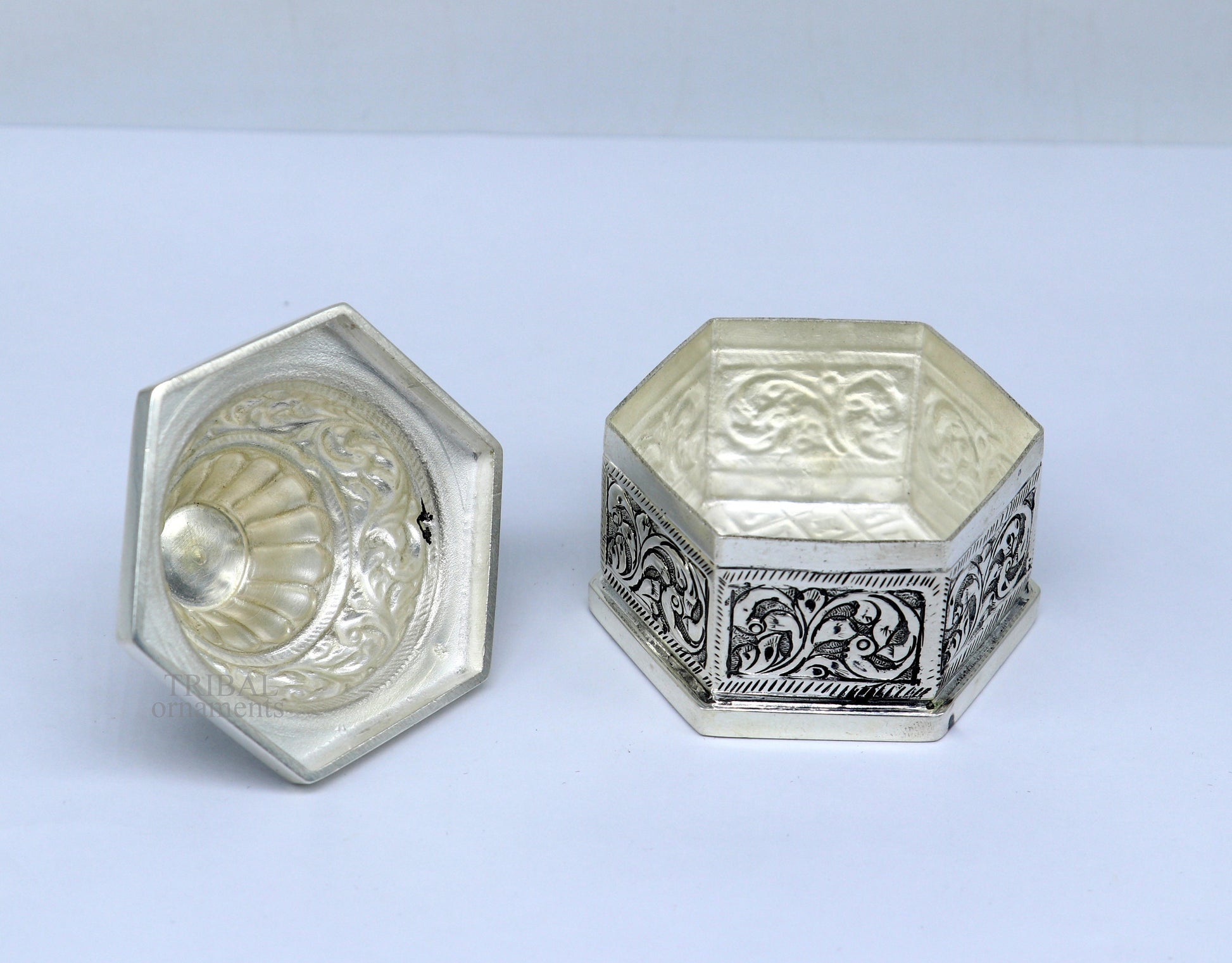 Vintage design 925 sterling silver handmade trinket box, eye kajal box, container box, kumkum box, sindur box, best brides gift stb473 - TRIBAL ORNAMENTS