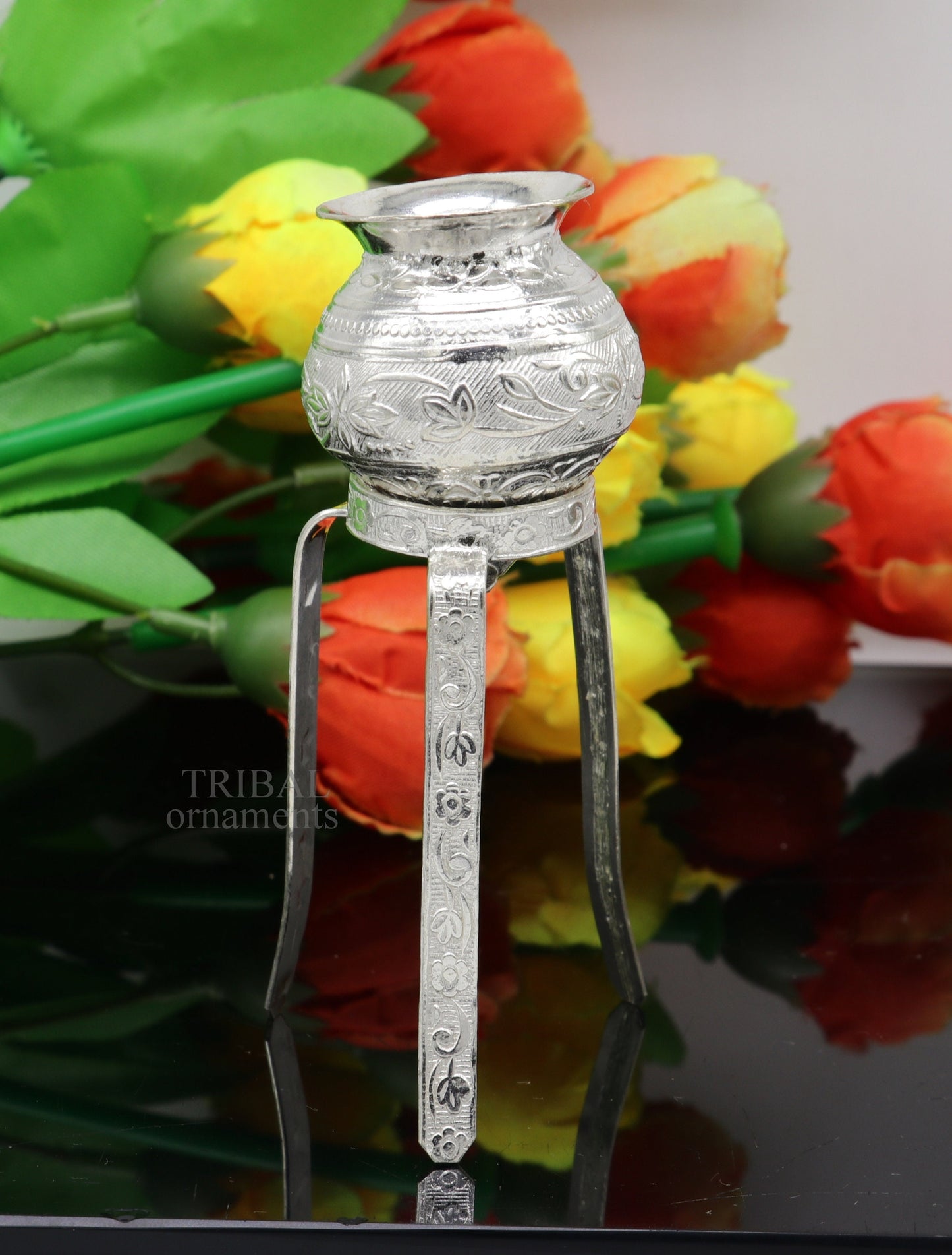 925 sterling silver handmade God shiva lingam water flow pot or puja kalas for Abhishek of lingam, best worshipping article from india su735 - TRIBAL ORNAMENTS