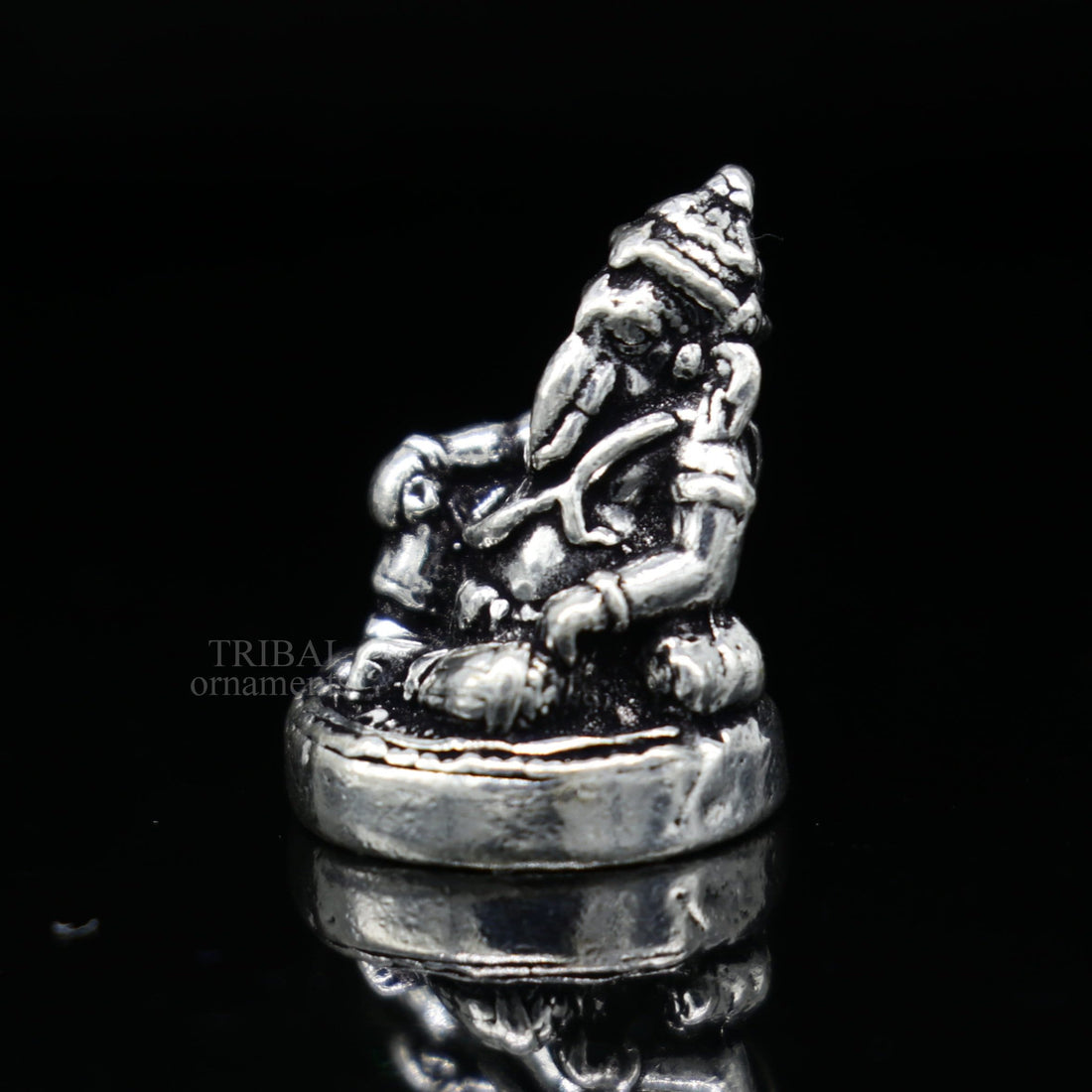 925 Sterling silver solid small Divine lord Ganesha statue art, best puja figurine for home temple for wealth and prosperity art518 - TRIBAL ORNAMENTS