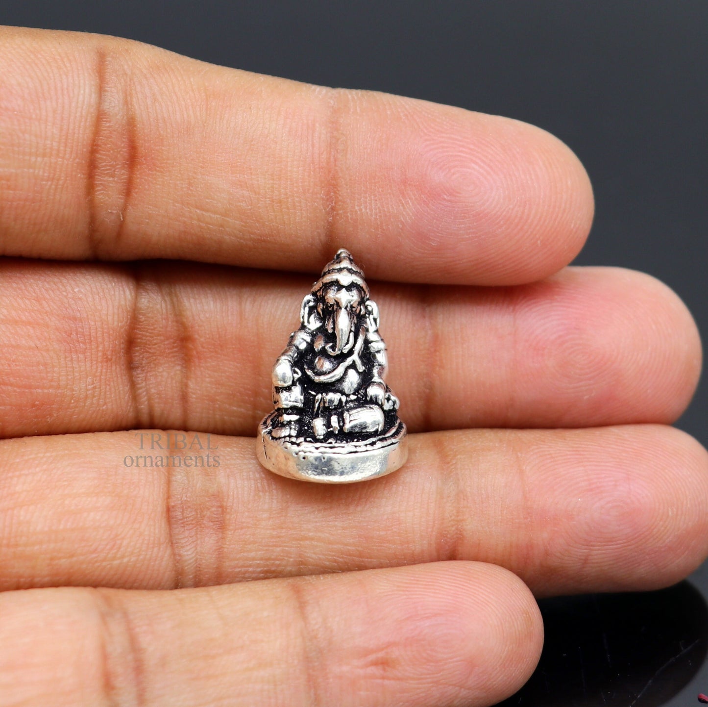 925 Sterling silver solid small Divine lord Ganesha statue art, best puja figurine for home temple for wealth and prosperity art518 - TRIBAL ORNAMENTS