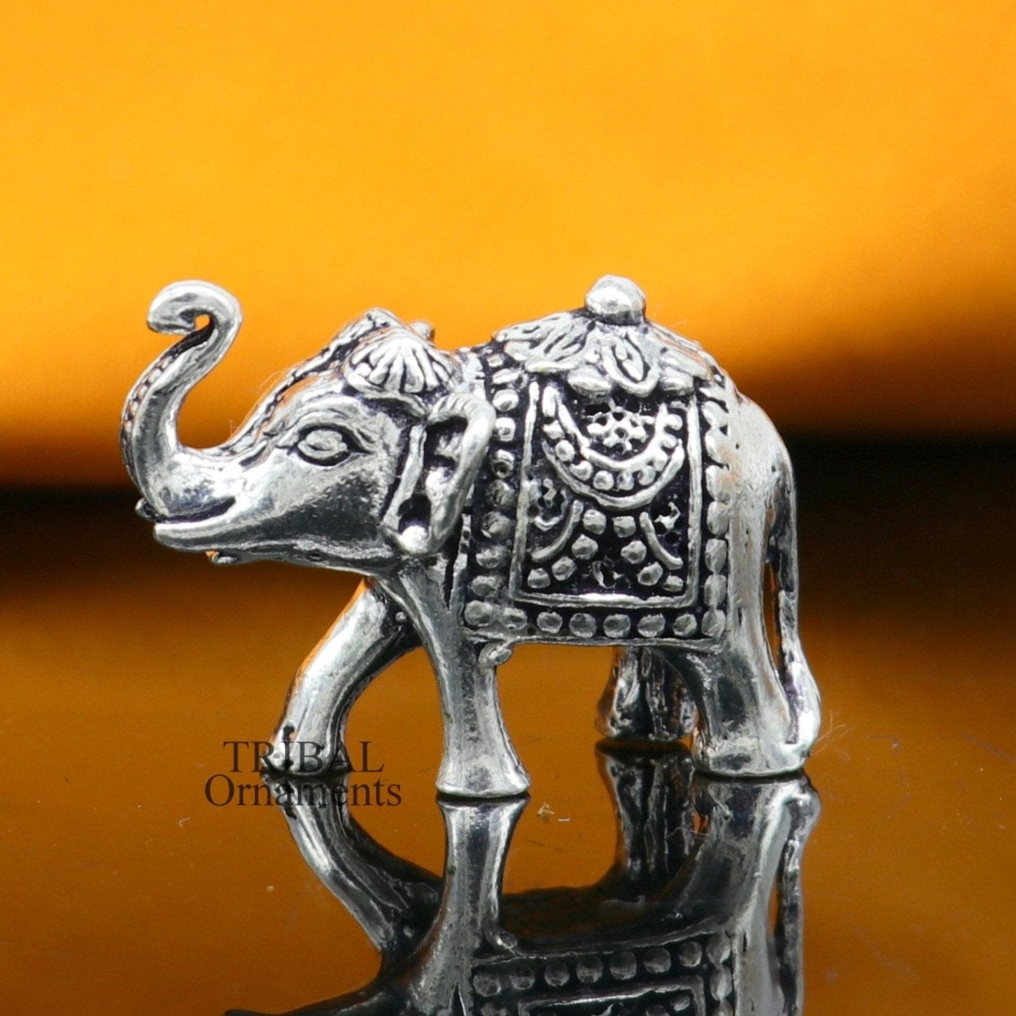 Solid 925 Sterling silver Kandrai work Nakshi design customized Elephant statue, puja article figurine, home décor Diwali puja gift art500 - TRIBAL ORNAMENTS