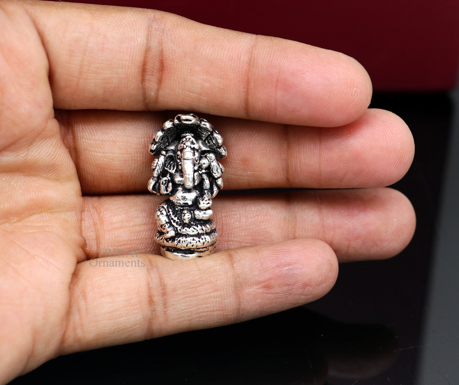 Divine stylish 925 Sterling silver solid small lord Ganesha statue art, best puja figurine for home temple for wealth and prosperity art517 - TRIBAL ORNAMENTS