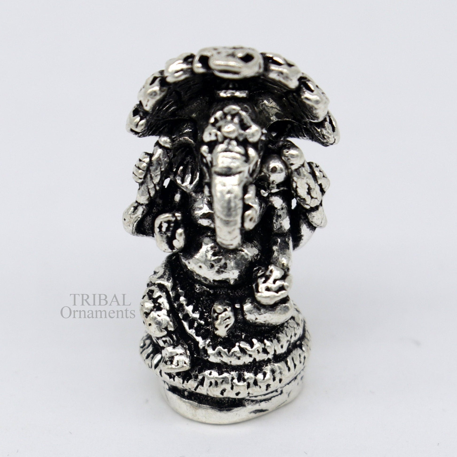 Divine stylish 925 Sterling silver solid small lord Ganesha statue art, best puja figurine for home temple for wealth and prosperity art517 - TRIBAL ORNAMENTS