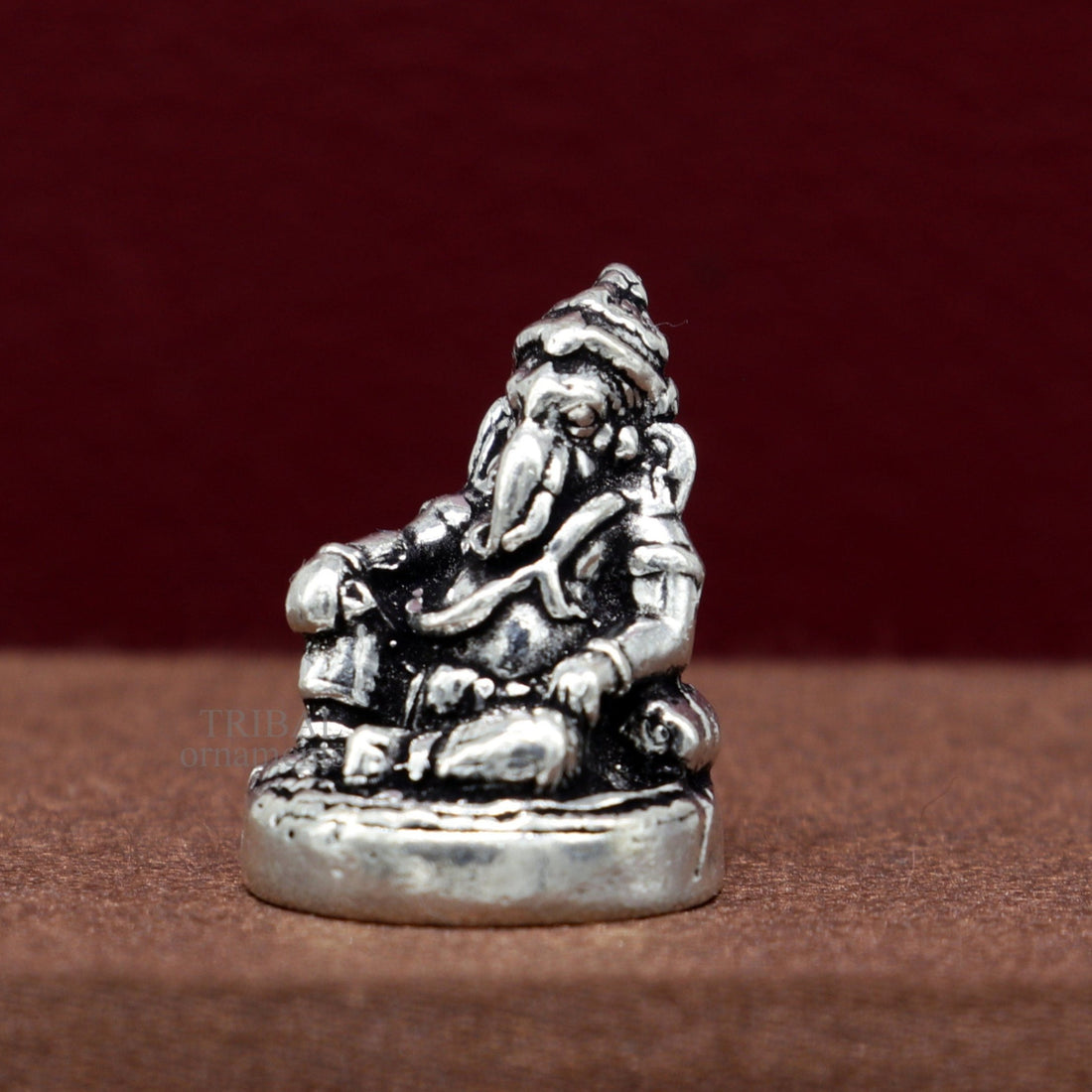 925 Sterling silver solid small Divine lord Ganesha statue art, best puja figurine for home temple for wealth and prosperity art518 - TRIBAL ORNAMENTS