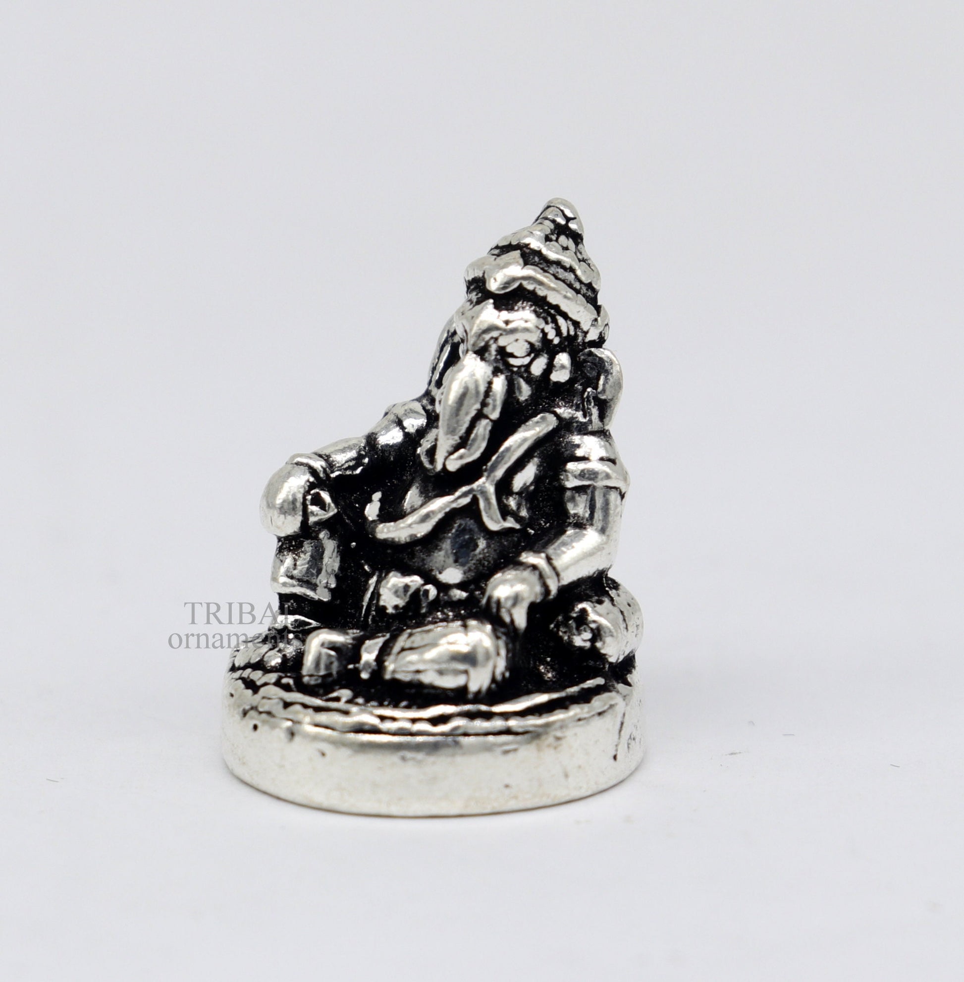 925 Sterling silver solid small Divine lord Ganesha statue art, best puja figurine for home temple for wealth and prosperity art518 - TRIBAL ORNAMENTS