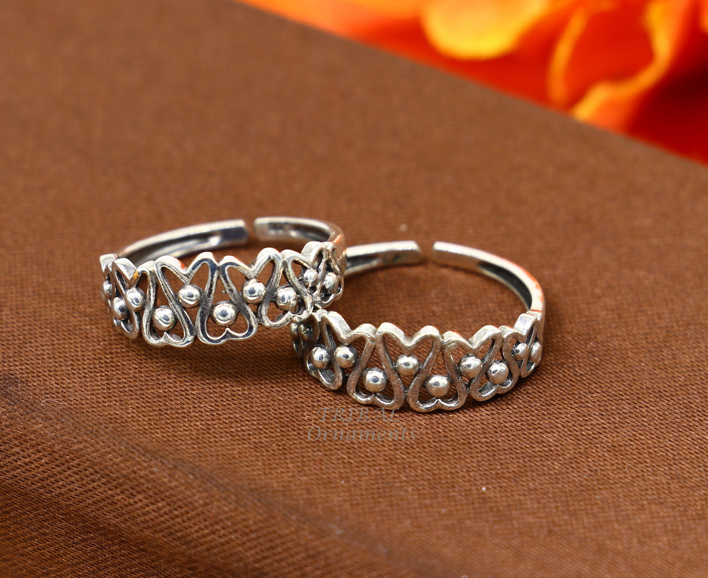 925 sterling silver uniquely handcrafted flower style oxidized toe rings. best brides wedding jewelry tribal jewelry ytr17 - TRIBAL ORNAMENTS