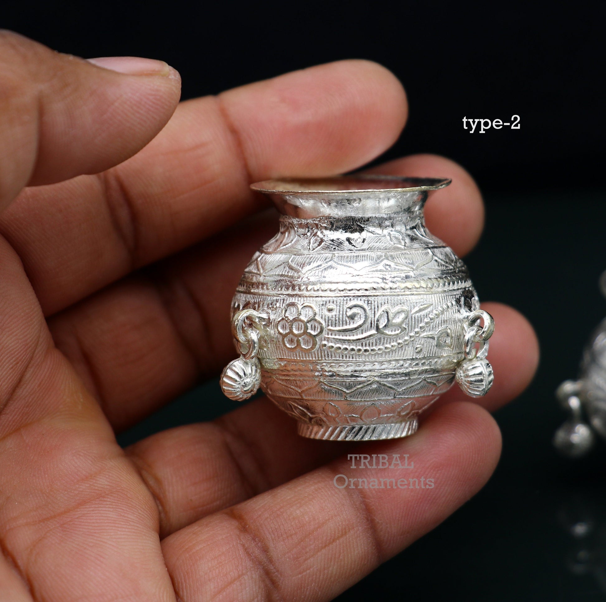 Pure 925 sterling silver handmade plain small Kalash or pot, unique special silver puja article, water or milk kalash pot india su760 - TRIBAL ORNAMENTS